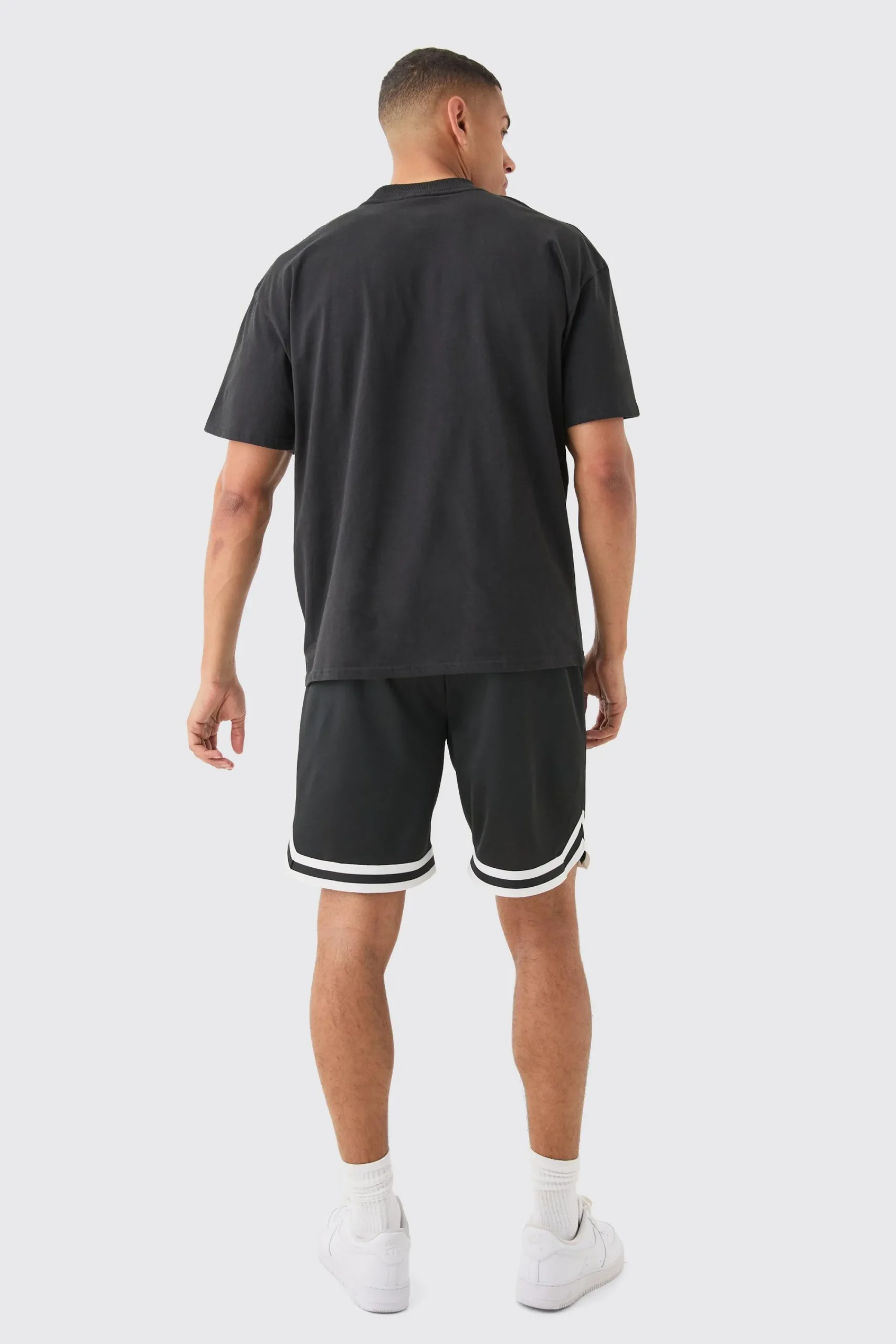 boohooMAN Mid Length Mesh Basketball Short | UK| Shorts