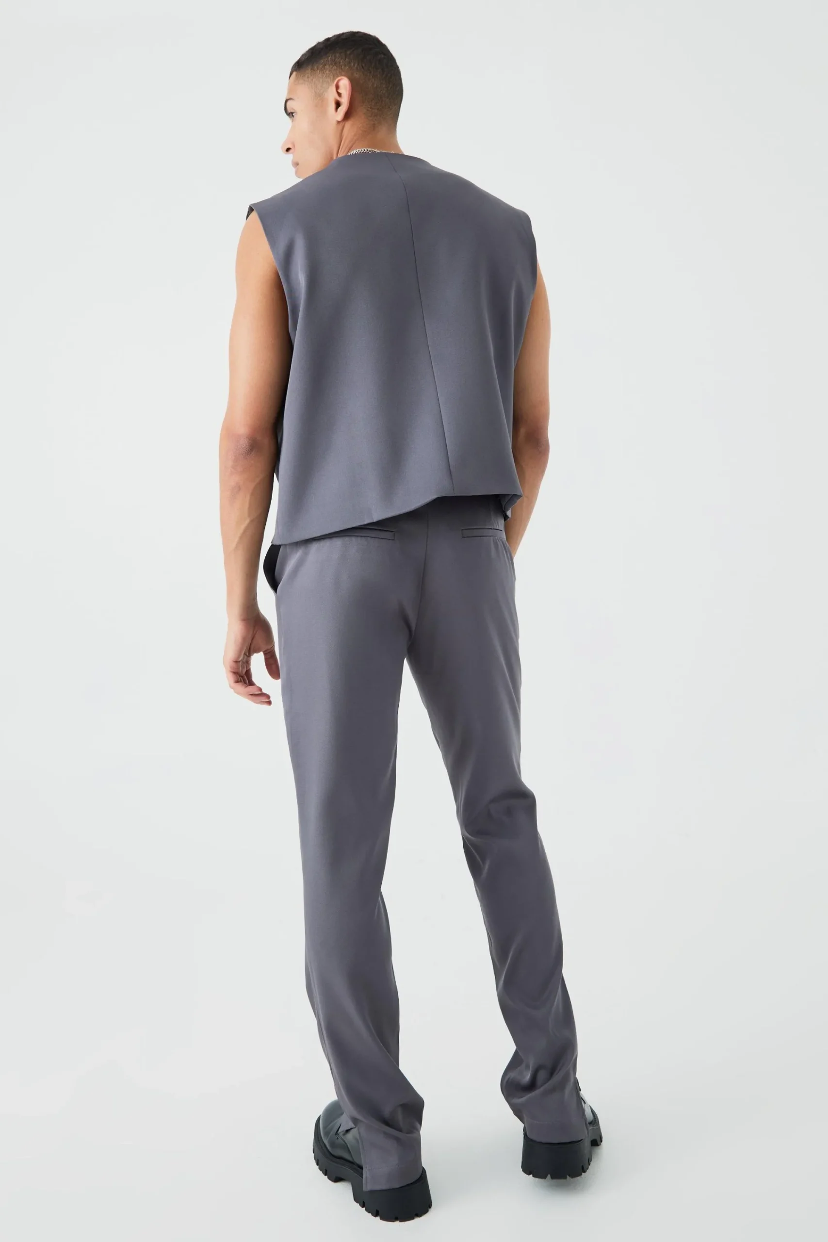 boohooMAN Mix & Match Boxy Tailored Waistcoat | UK| Suits & Tailoring