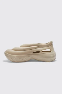 boohooMAN Moulded Runner | UK| Sliders & Slippers