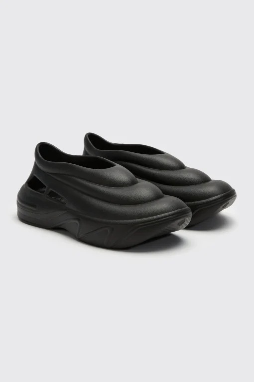 boohooMAN Moulded Runner | UK| Sliders & Slippers