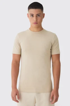 Muscle Fit T-shirt | UK^boohooMAN Best