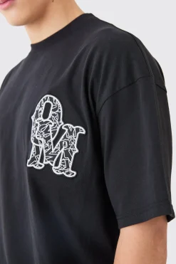 boohooMAN Oversized Applique T-shirt & Short Set | UK| Sets & Co-Ords|Tracksuits