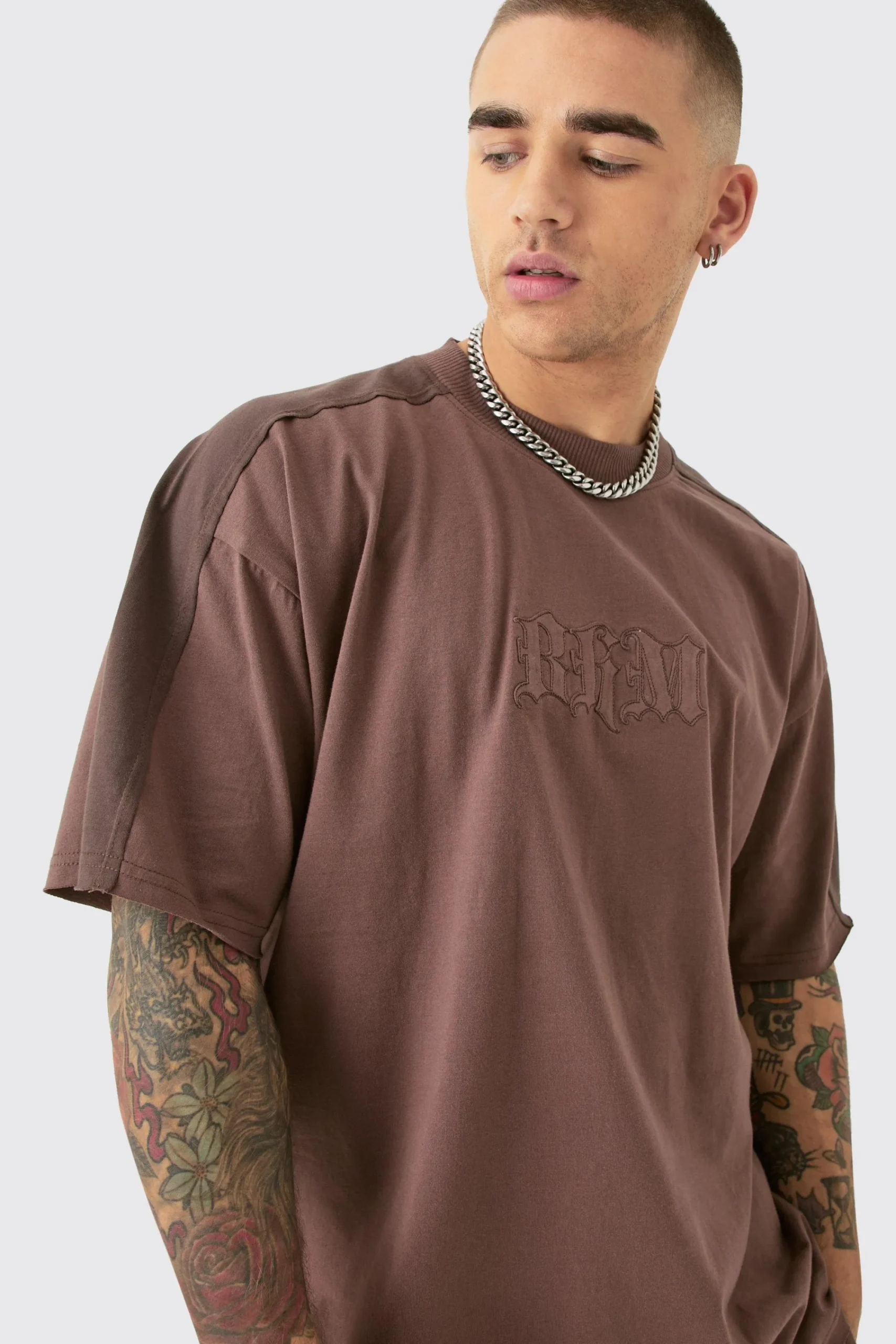 boohooMAN Oversized BHM Applique T-shirt & Carpenter Jort Set | UK| Shorts|Sets & Co-Ords