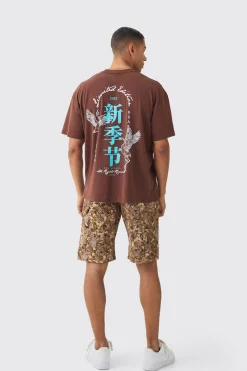 Oversized Bird Print Wash T-shirt | UK^boohooMAN Online