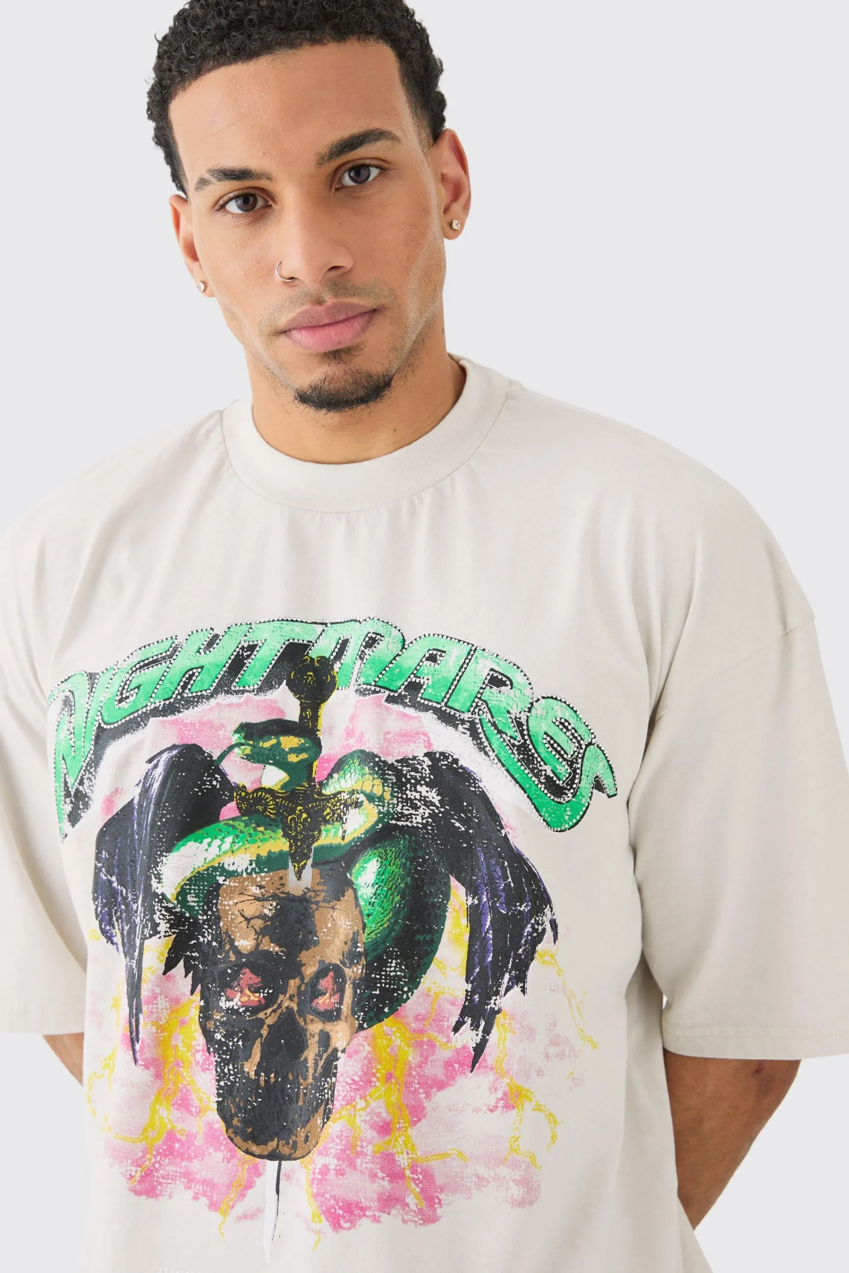 Oversized Boxy Acid Wash Rhinestone Heavyweight T-shirt | UK^boohooMAN Clearance