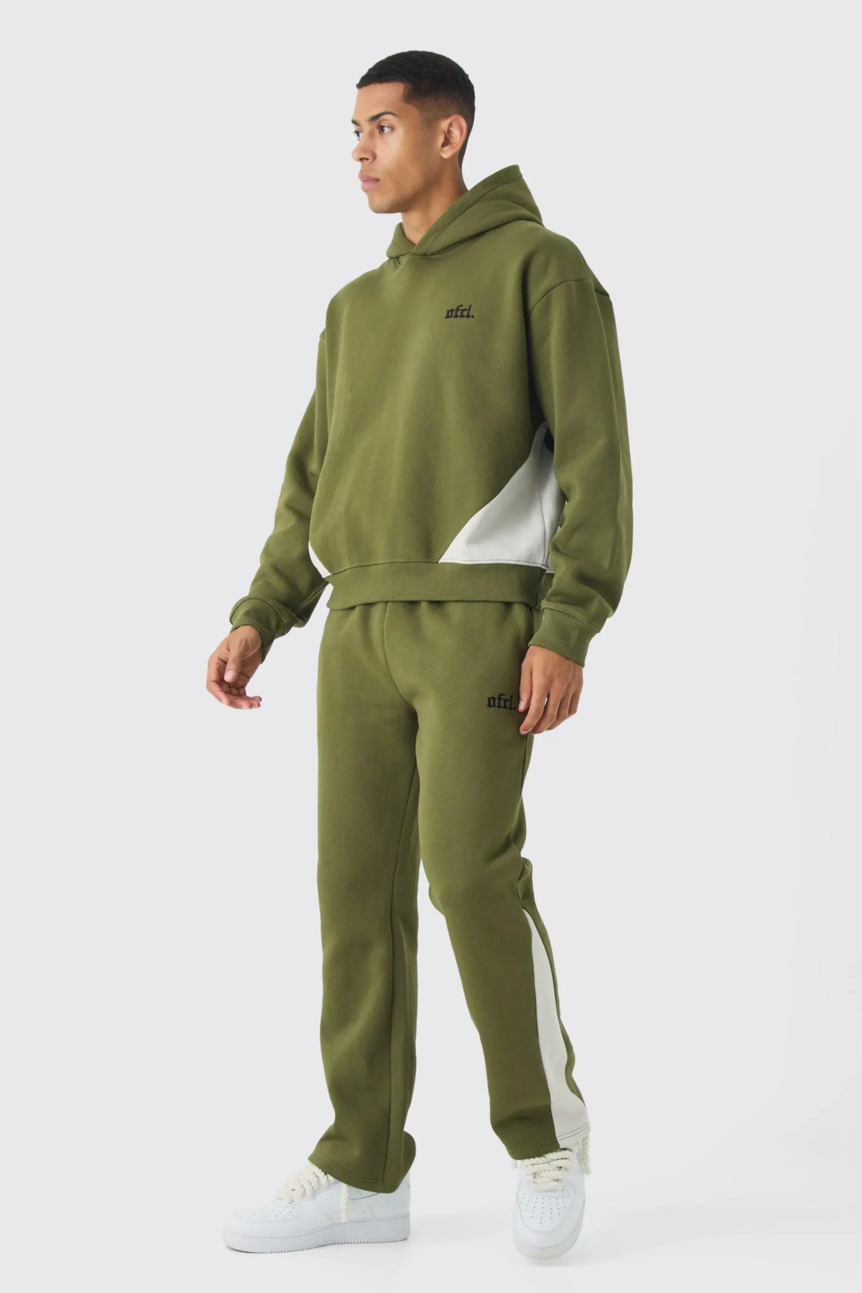 boohooMAN Oversized Boxy Colour Block Gusset Tracksuit | UK| Tracksuits