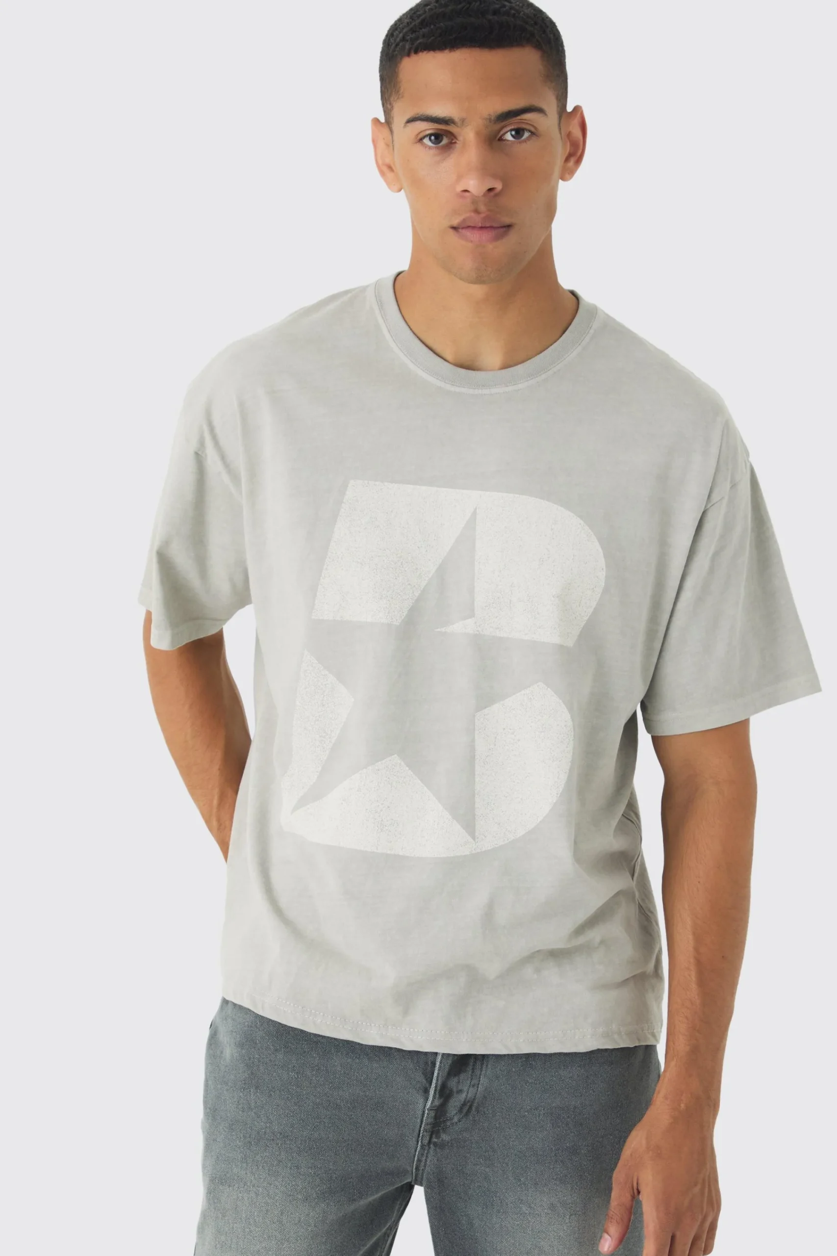 Oversized Boxy Heavyweight B Star Print T-Shirt | UK^boohooMAN Online