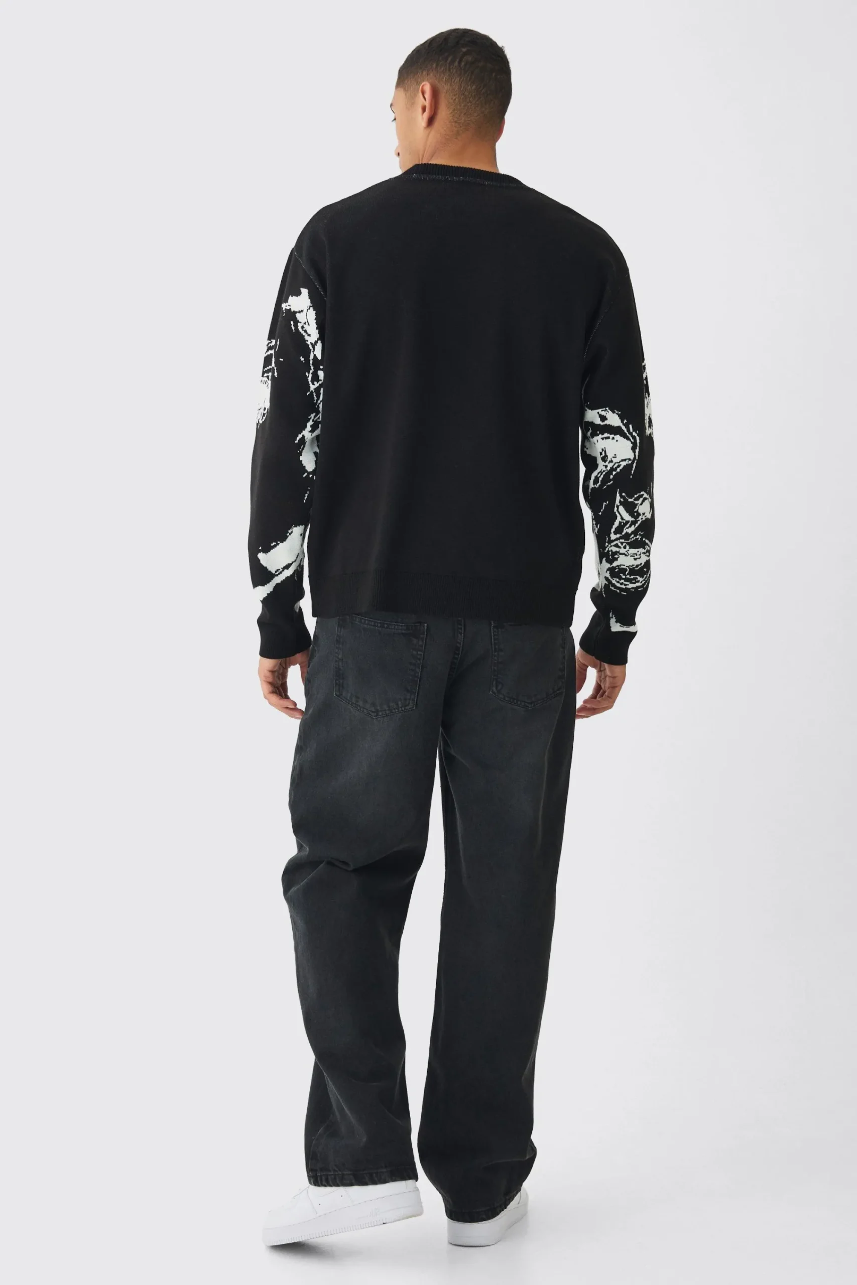 boohooMAN Oversized Boxy Line Face Knitted Jumper | UK| Knitwear