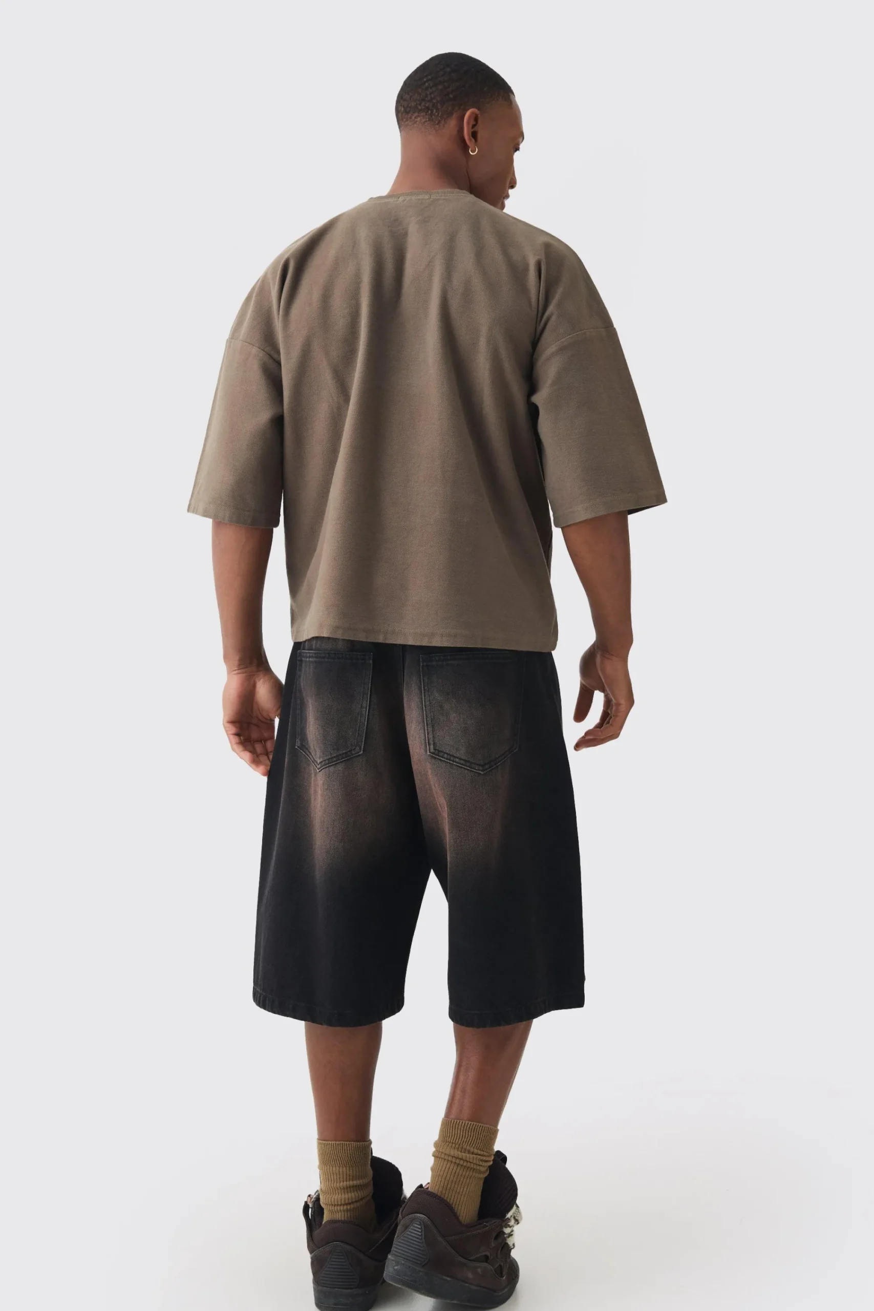 Oversized Boxy V Neck Reverse Loopback T-shirt | UK^boohooMAN Online