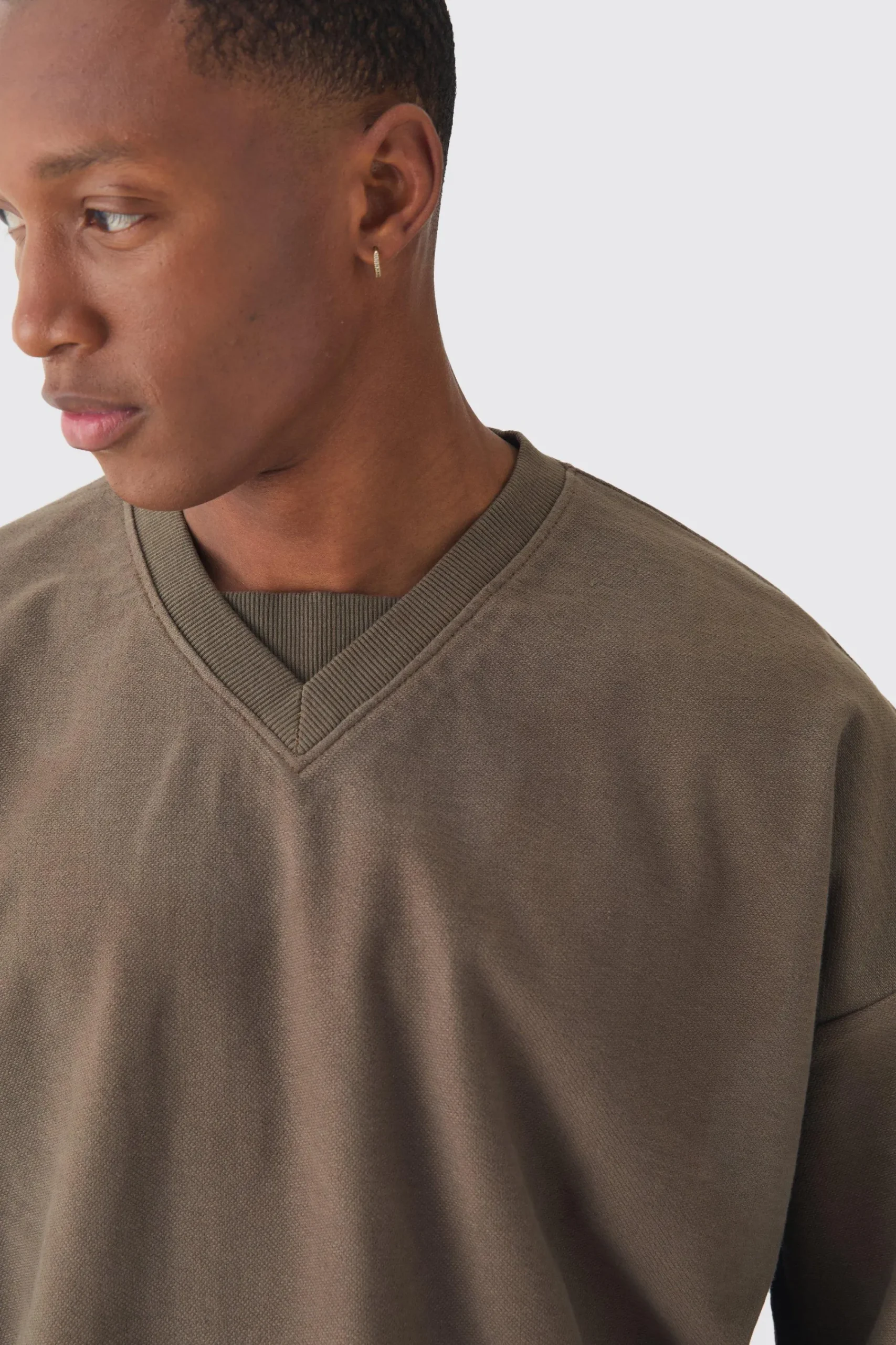 Oversized Boxy V Neck Reverse Loopback T-shirt | UK^boohooMAN Online