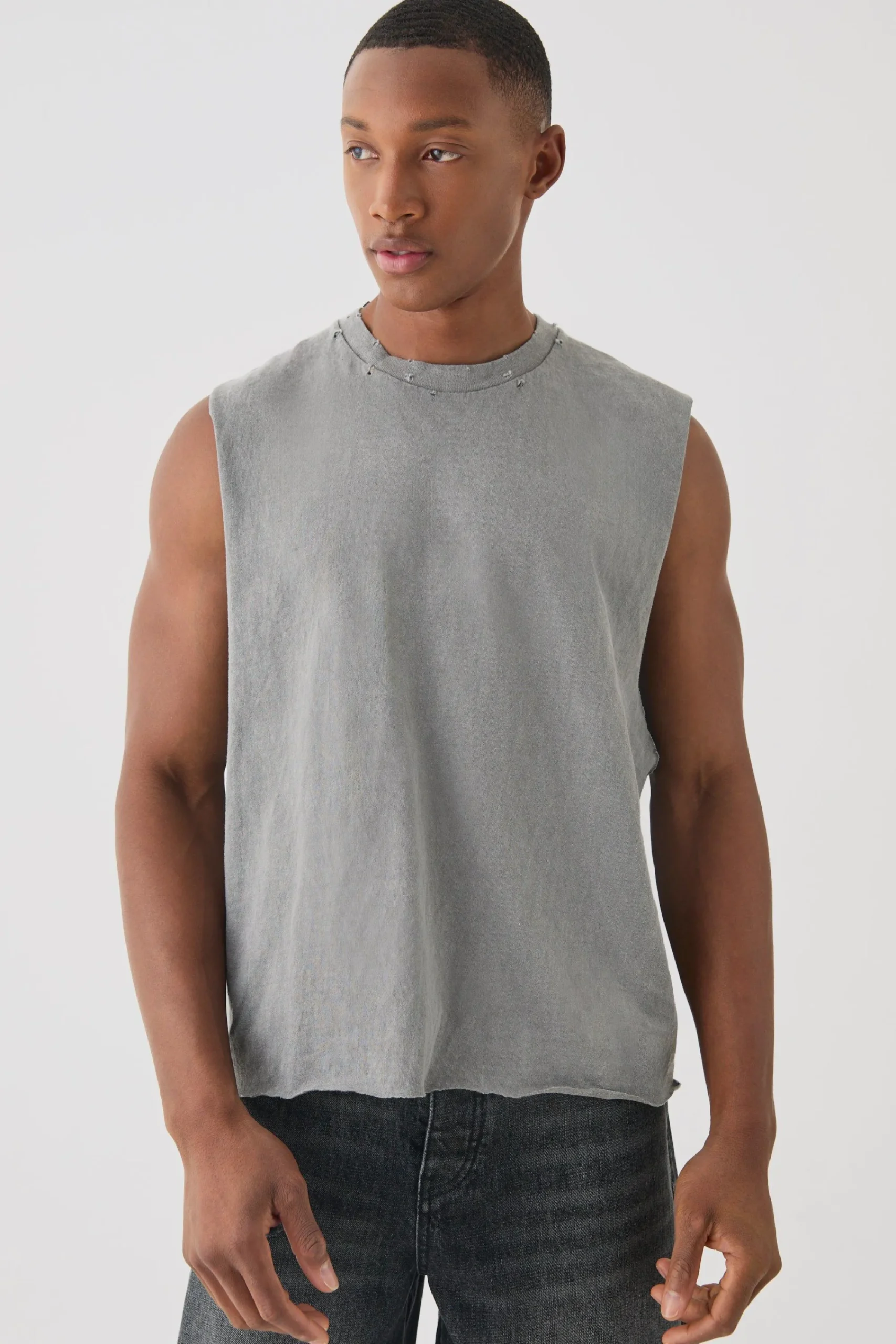 Oversized Boxy Wash Distressed Neck Tank | UK^boohooMAN Sale