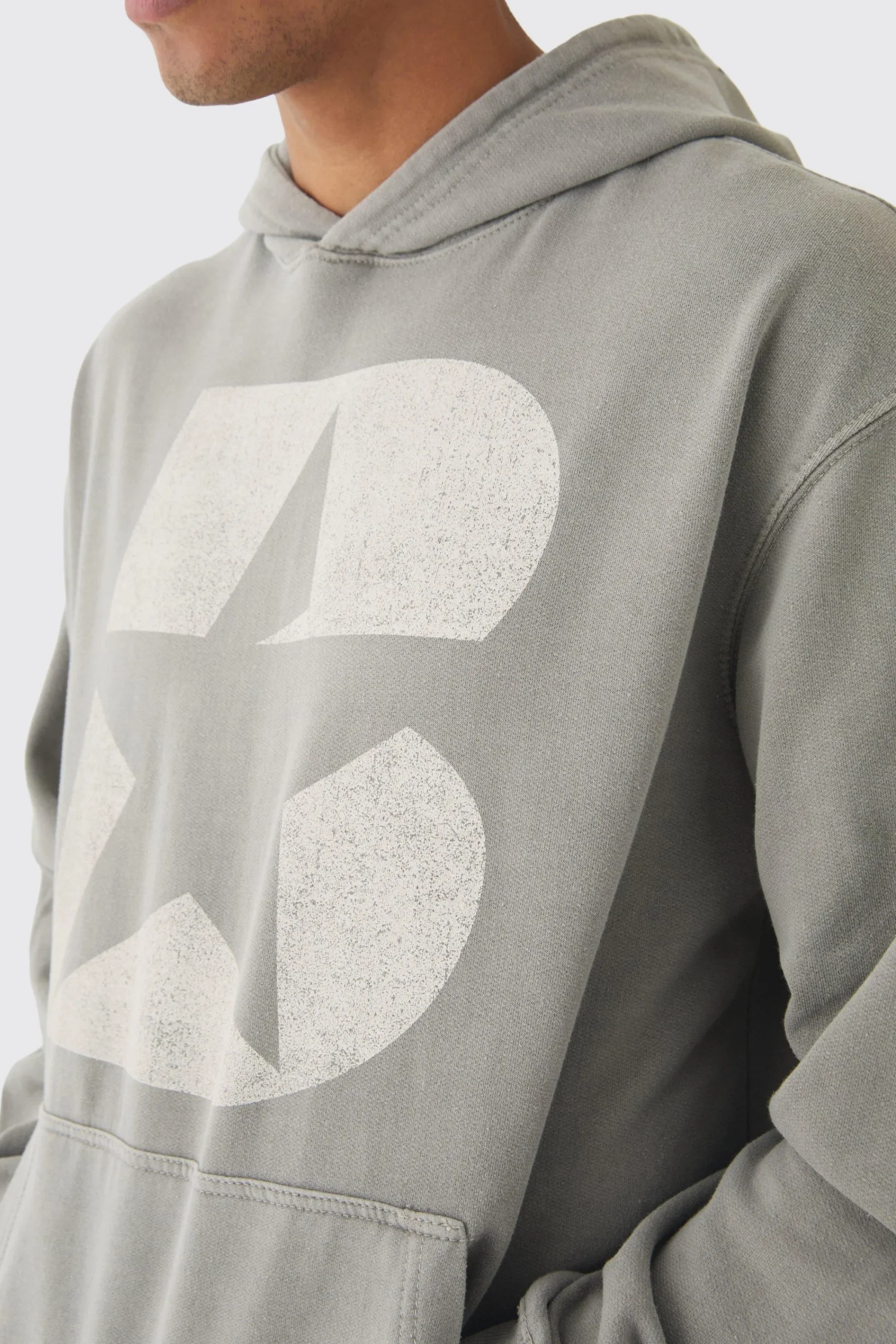 boohooMAN Oversized Boxy Washed B Star Print Hoodie | UK| Hoodies & Sweatshirts