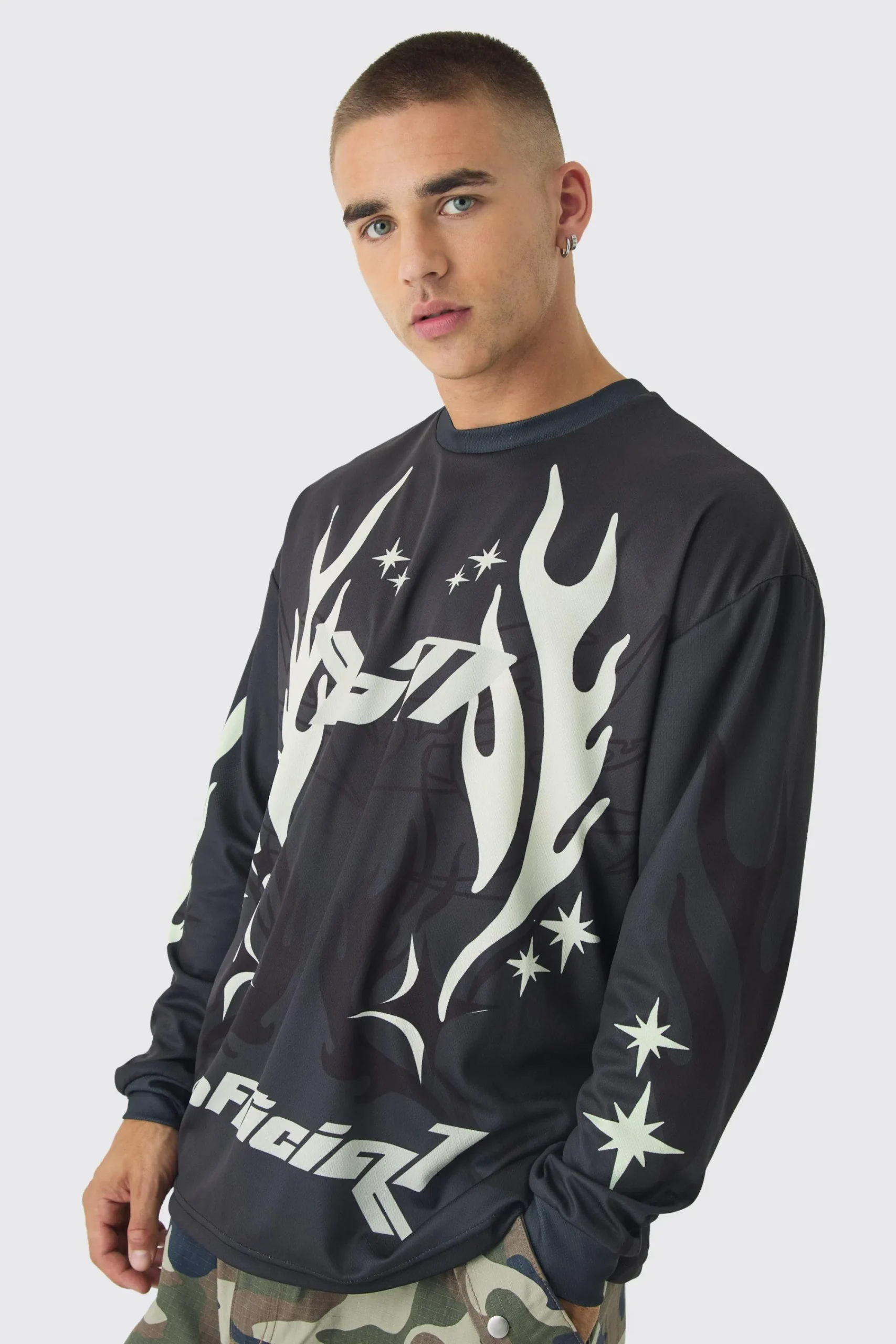 Oversized Closed Mesh Graffiti Moto T-shirt | UK^boohooMAN