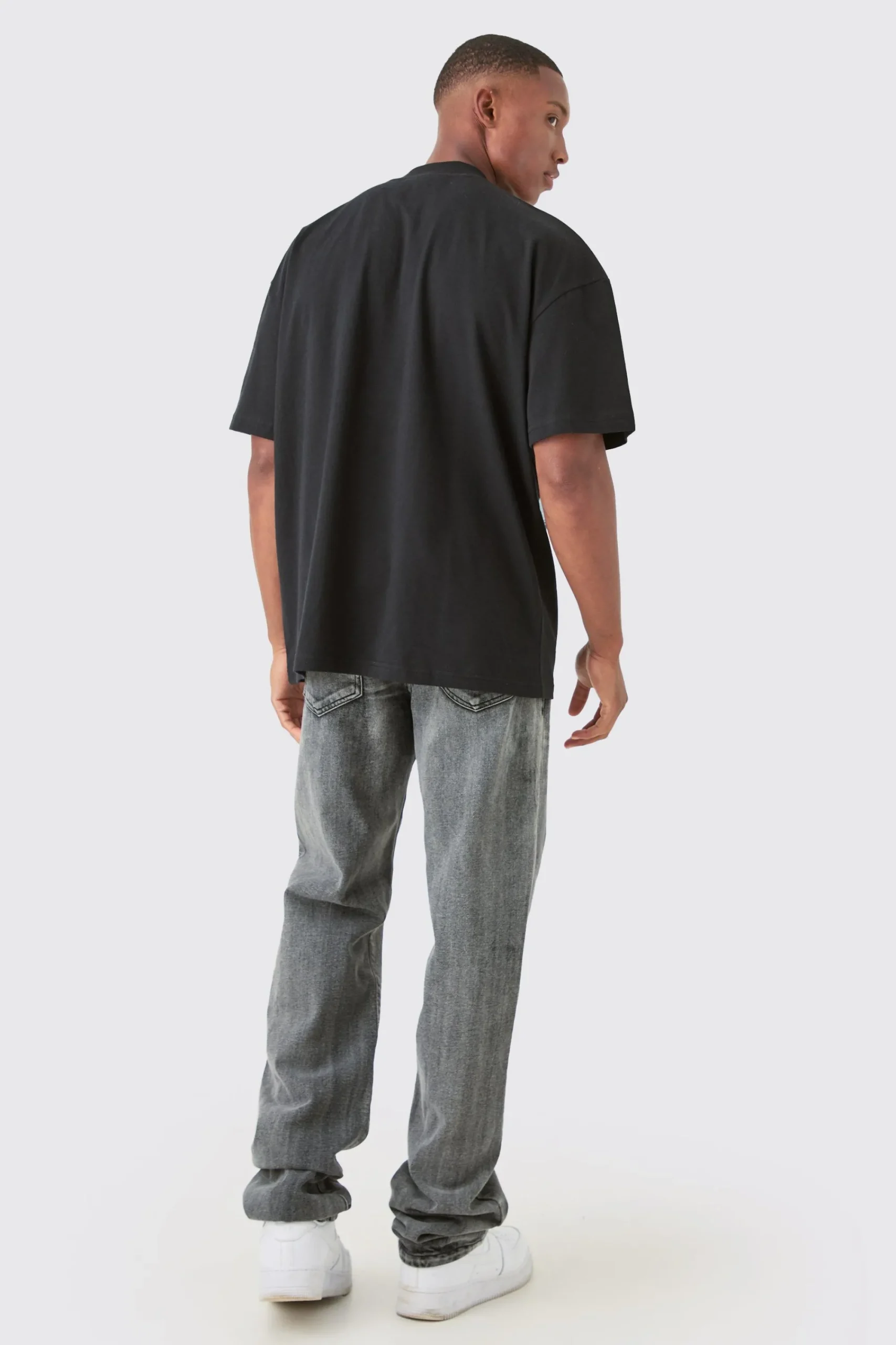 Oversized Disney Ursula Large Scale License T-shirt | UK^boohooMAN Best