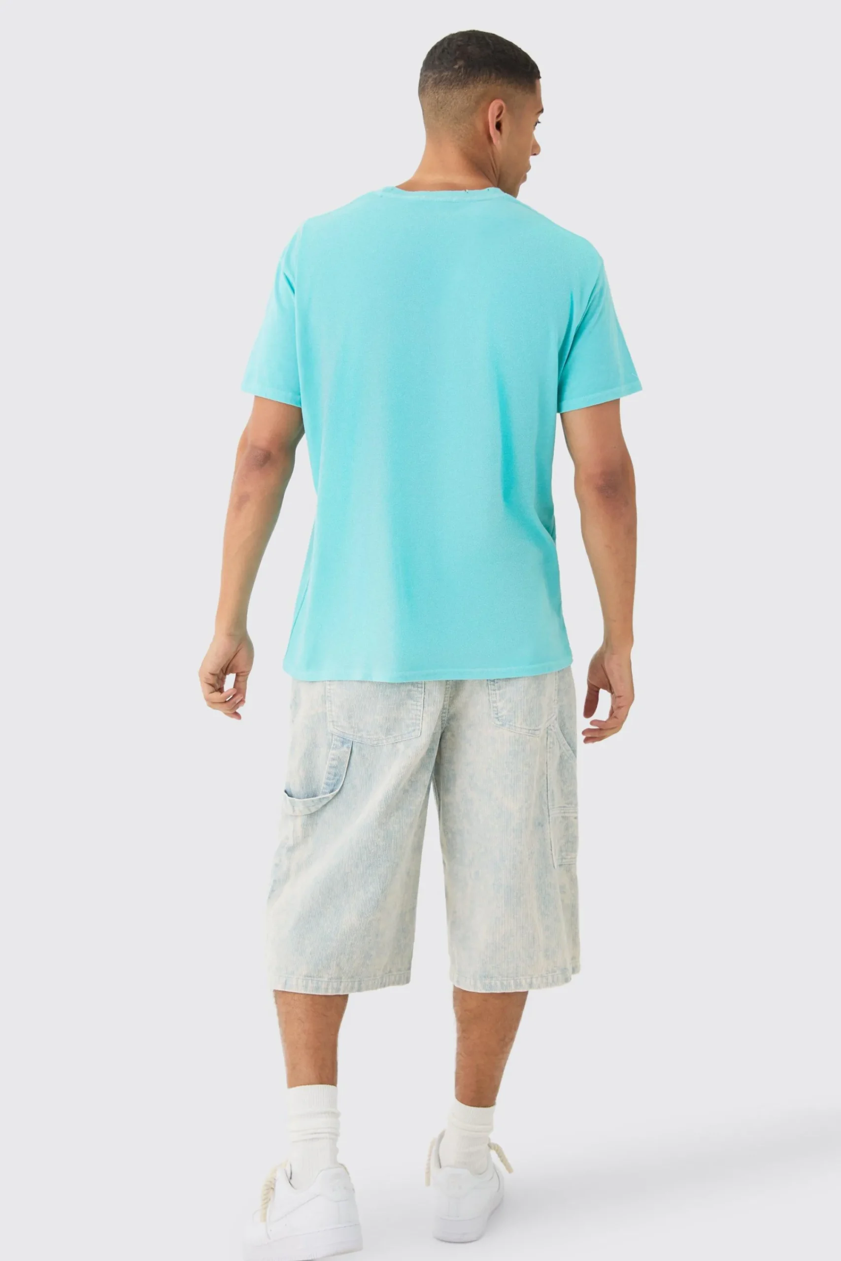 Oversized Distressed Neck Embroidered T-shirt | UK^boohooMAN Clearance