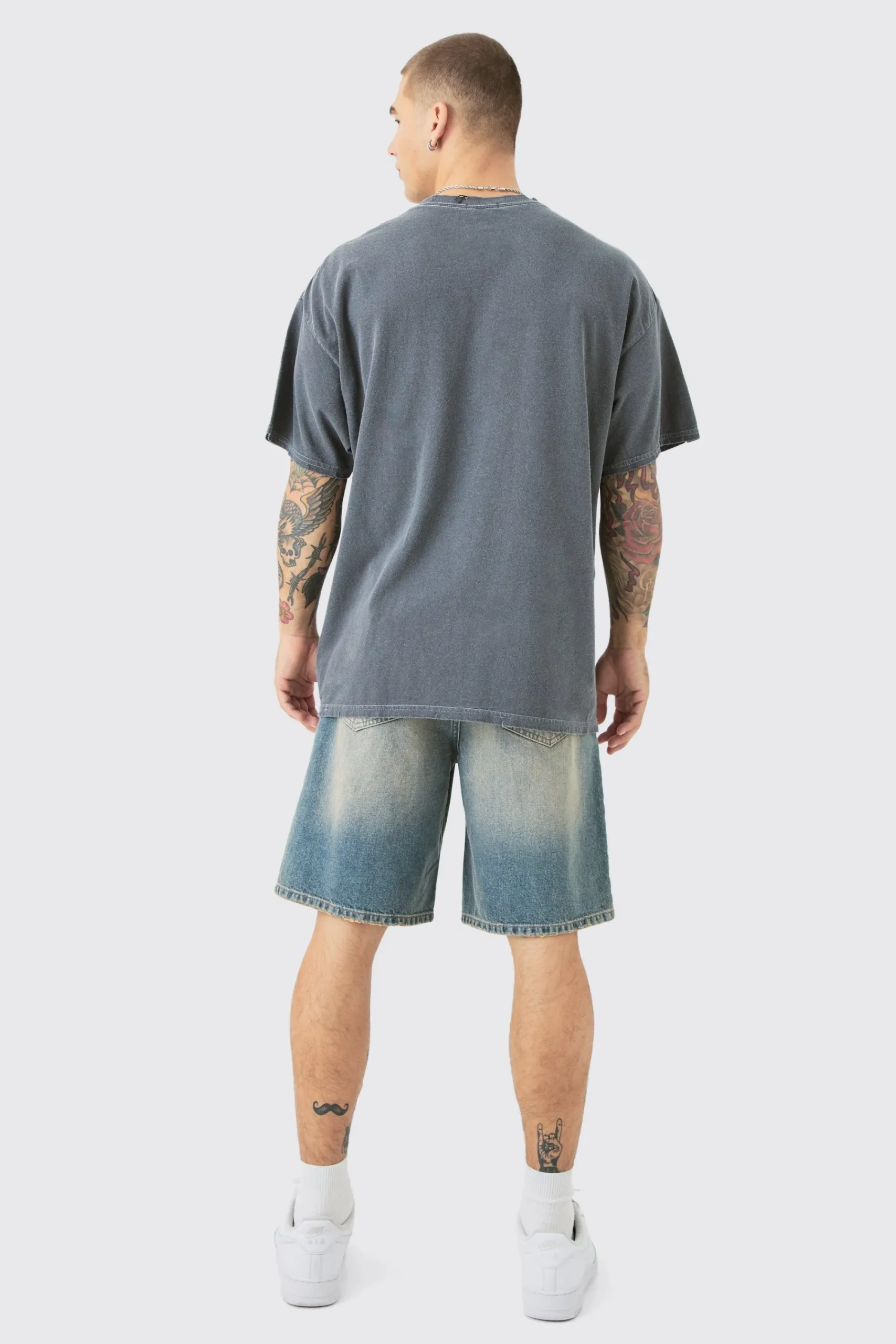 Oversized Distressed OFFCL Homme Wash Graphic T-shirt | UK^boohooMAN Hot