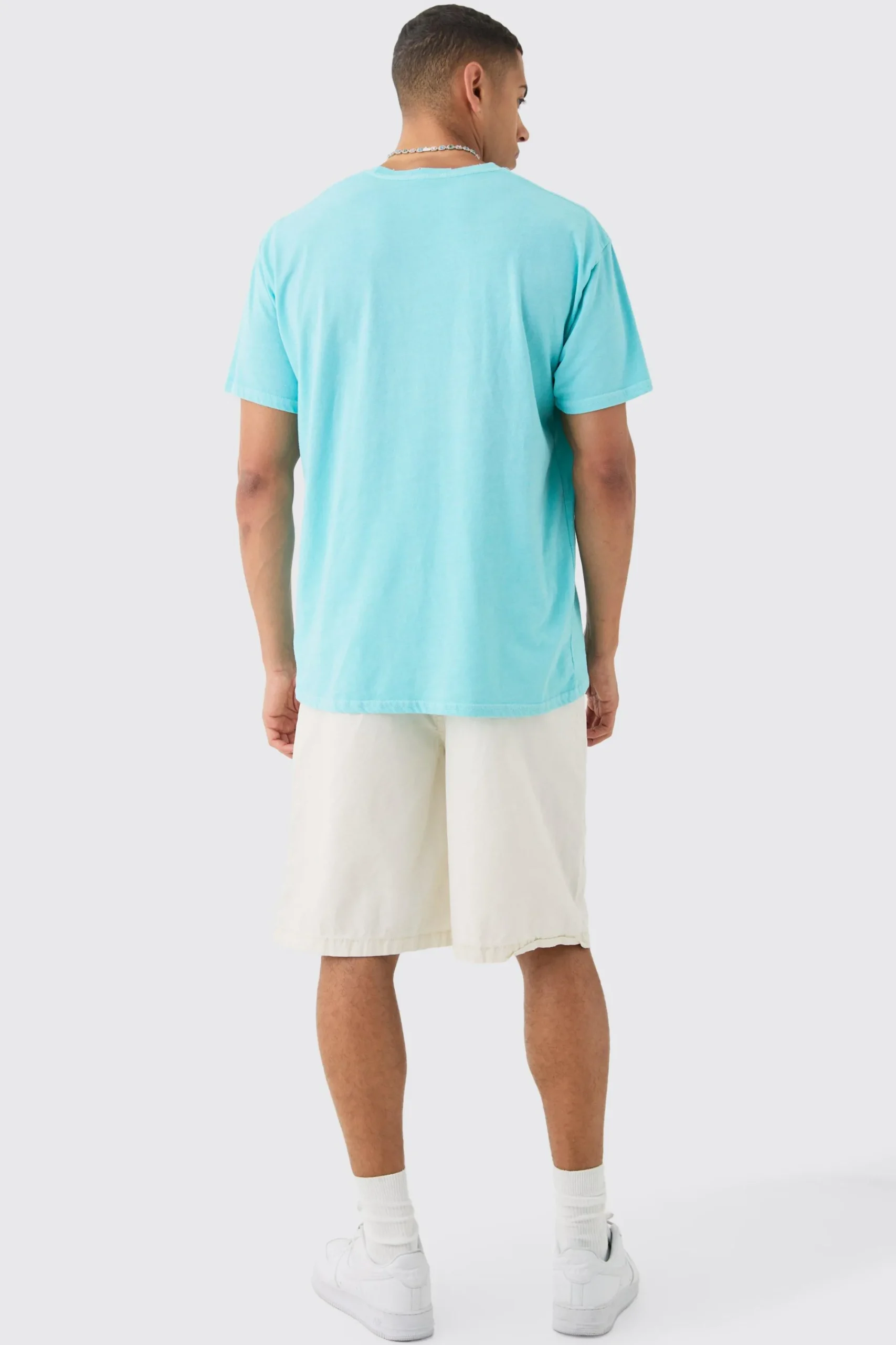 Oversized Distressed Wash T-shirt | UK^boohooMAN New