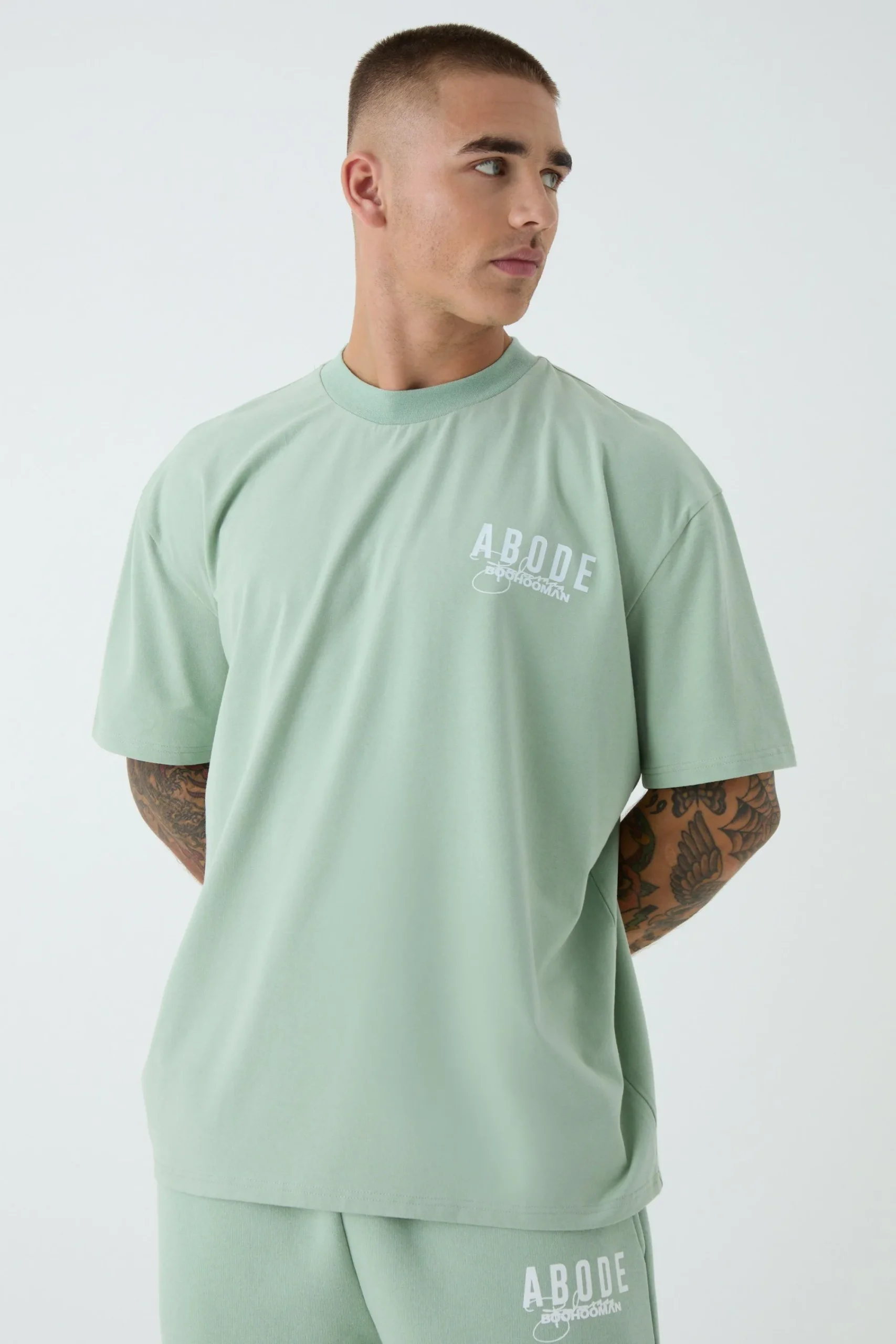 Oversized Extended Neck ABODE T-shirt | UK^boohooMAN Best