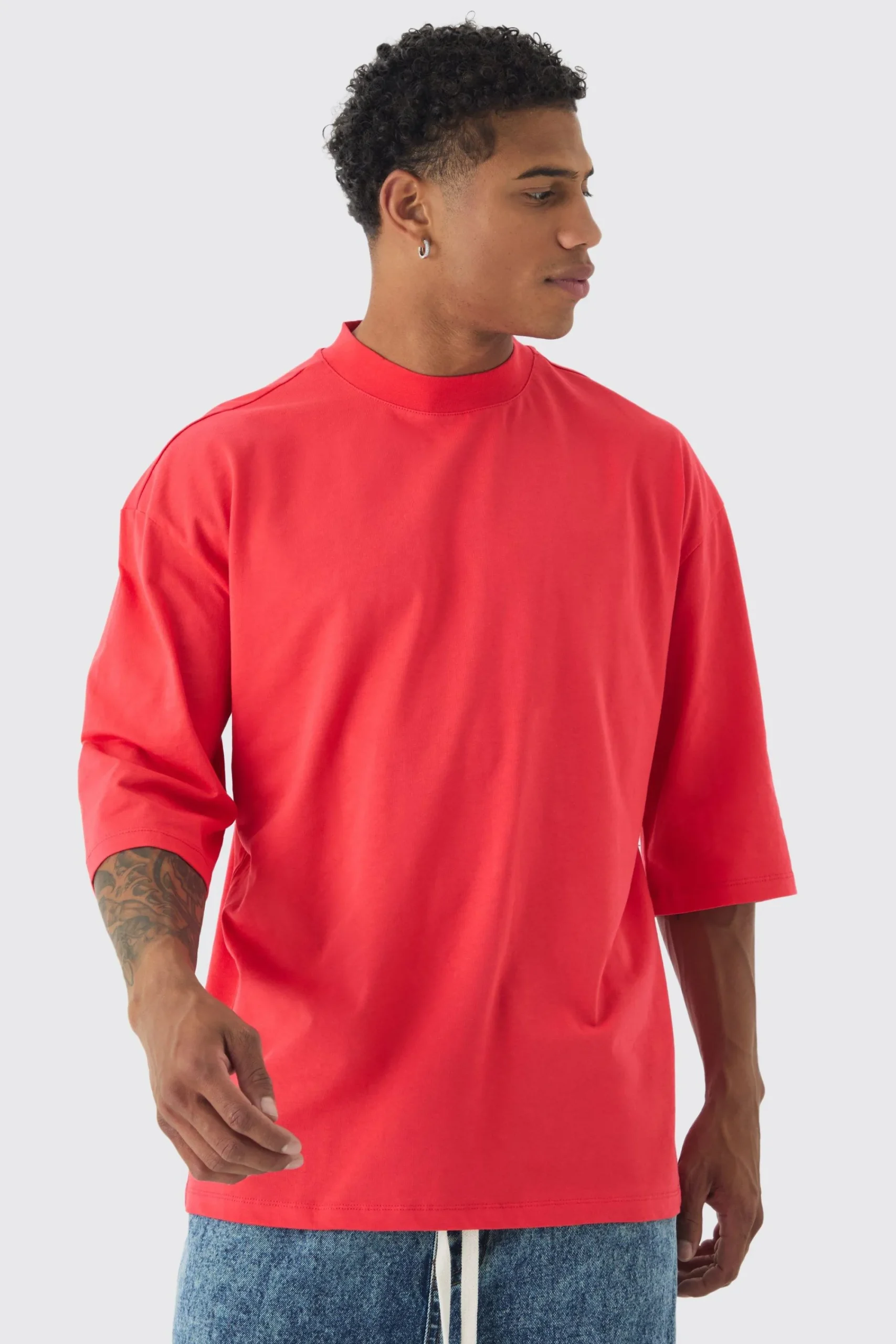 Oversized Extended Neck Back World Graphic T-shirt | UK^boohooMAN Hot