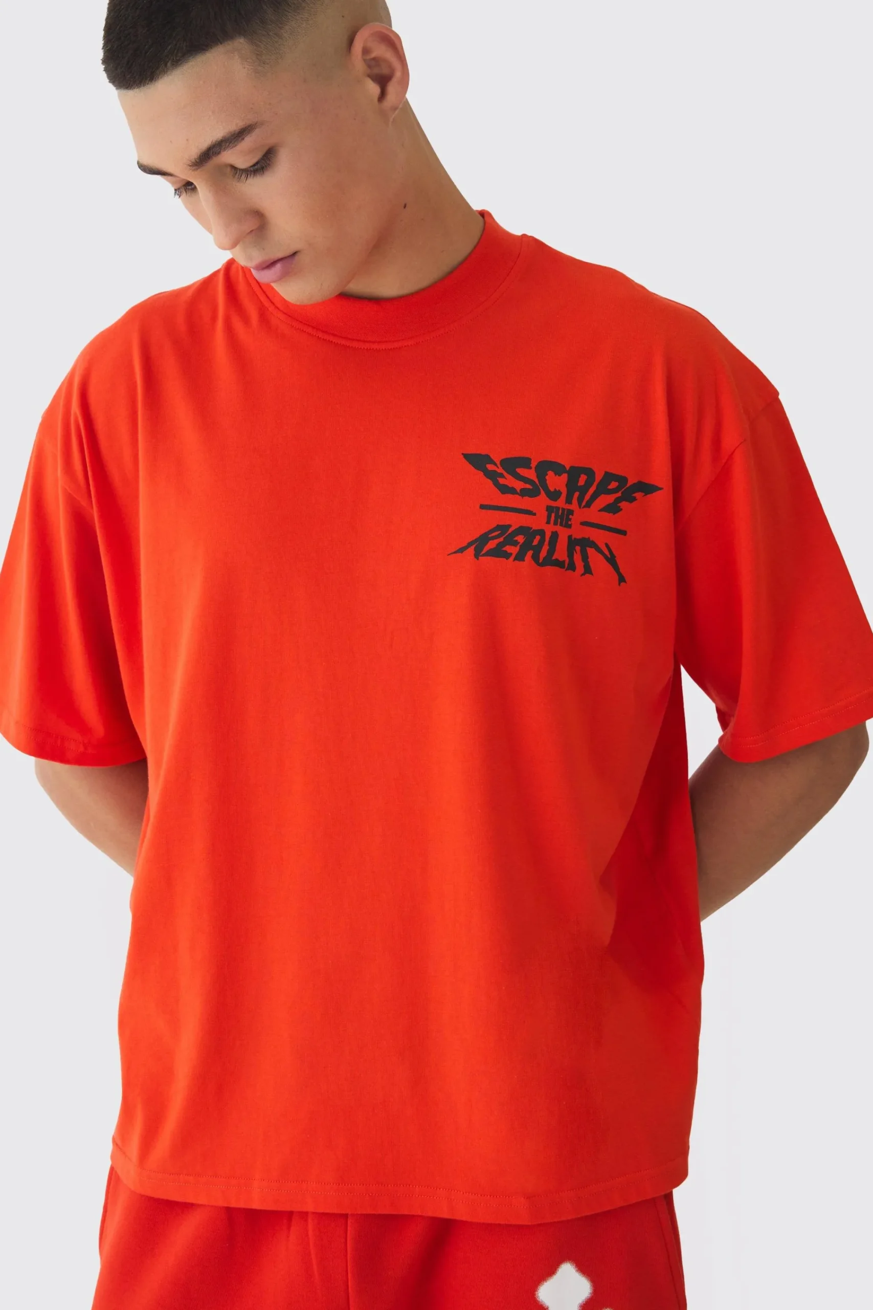 Oversized Extended Neck Boxy Escape The Reality Print T-Shirt | UK^boohooMAN Discount
