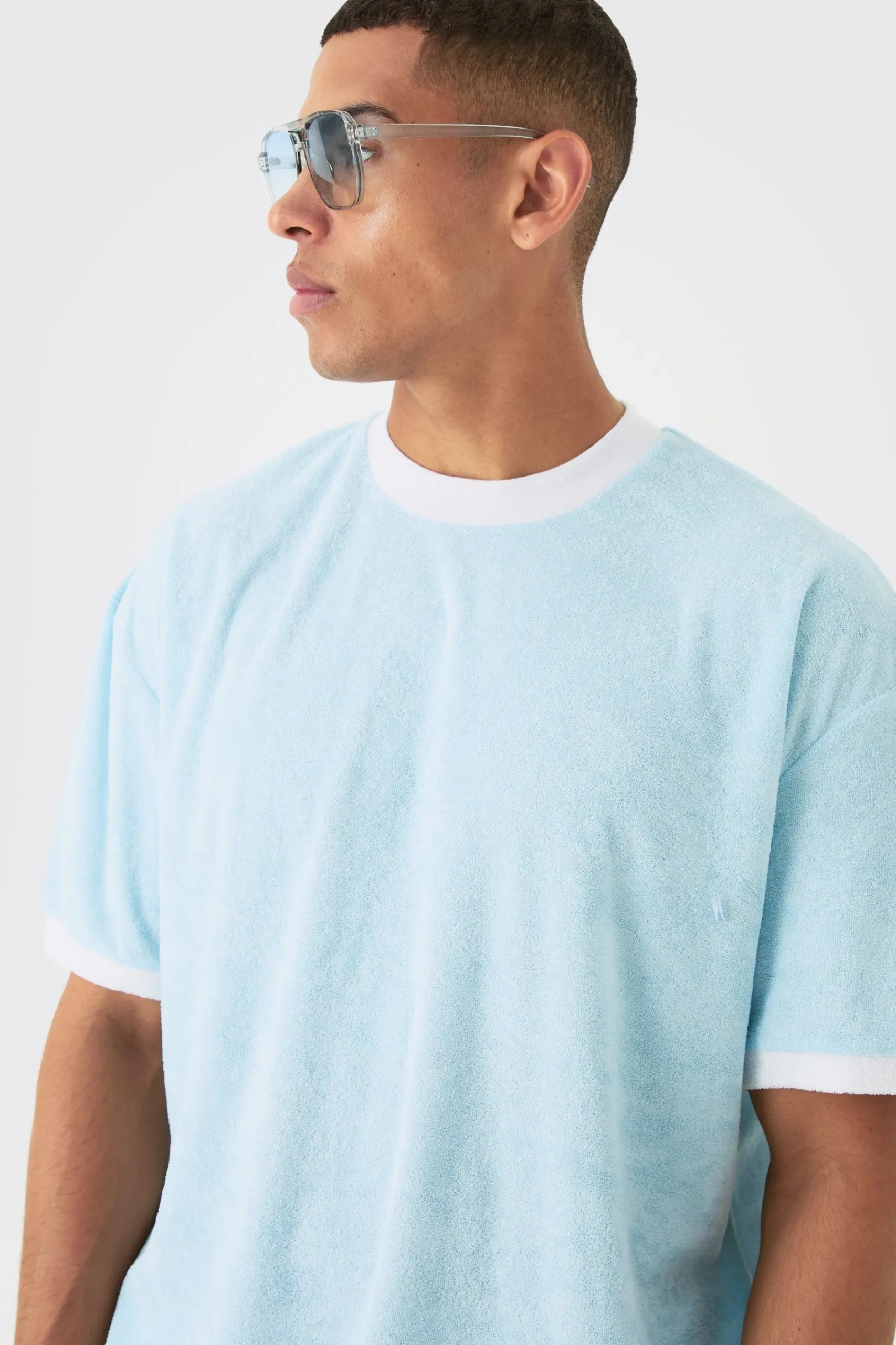 Oversized Extended Neck Contrast Towelling T-shirt | UK^boohooMAN Clearance