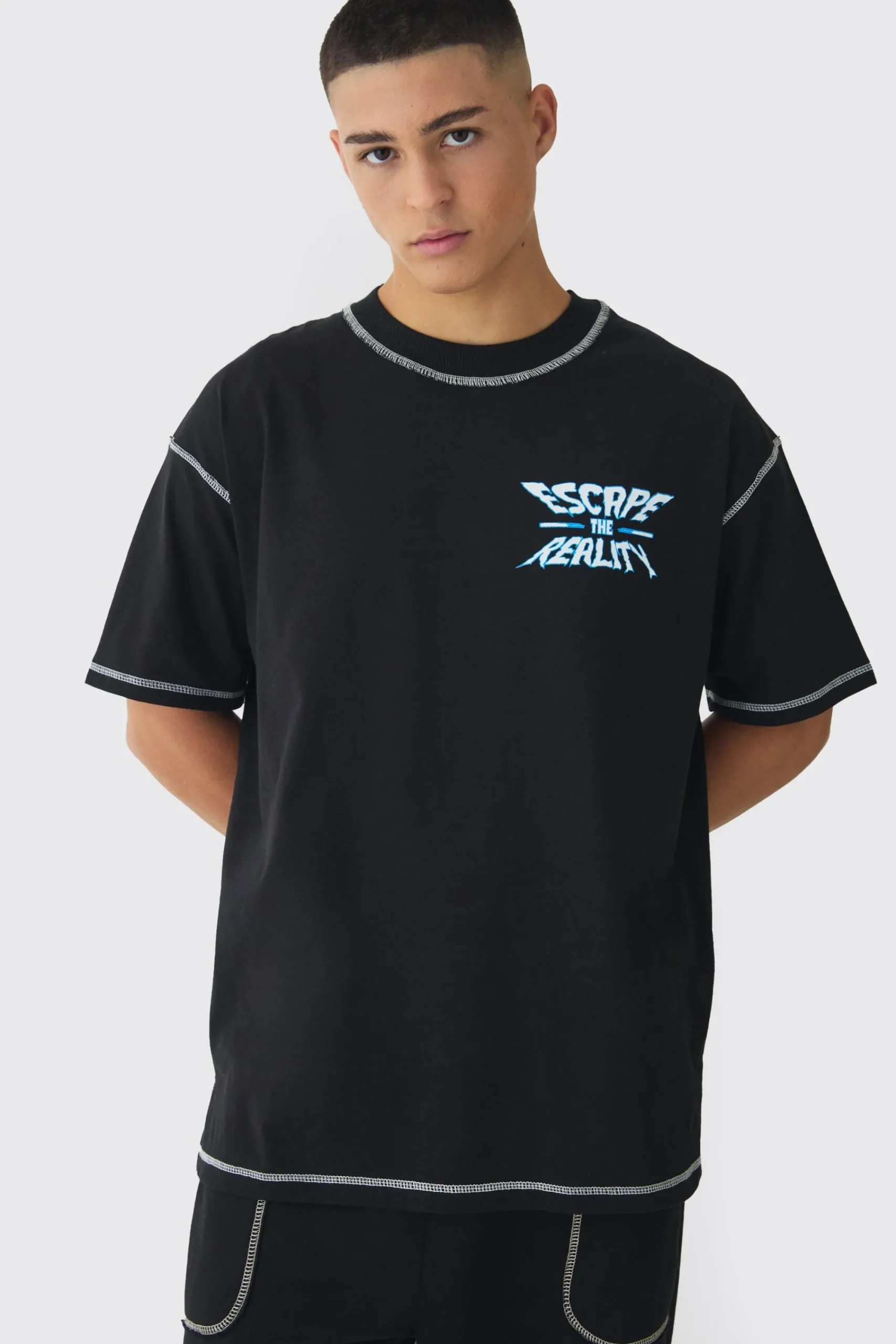 Oversized Extended Neck Contrast Stitch Graphic Print T-Shirt | UK^boohooMAN