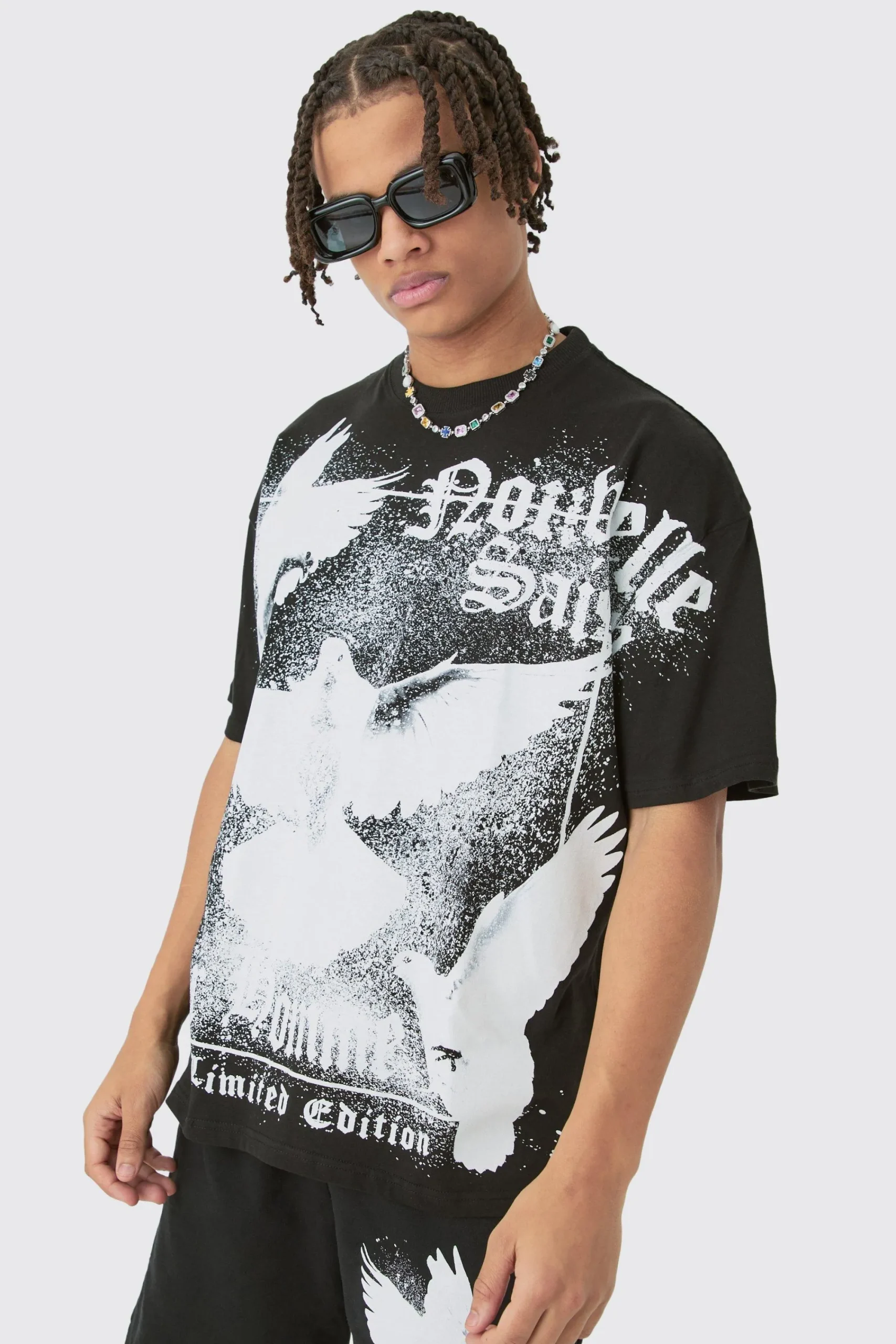 boohooMAN Oversized Extended Neck Doves Large Graphic Shorts Set | UK| Sets & Co-Ords|Tracksuits