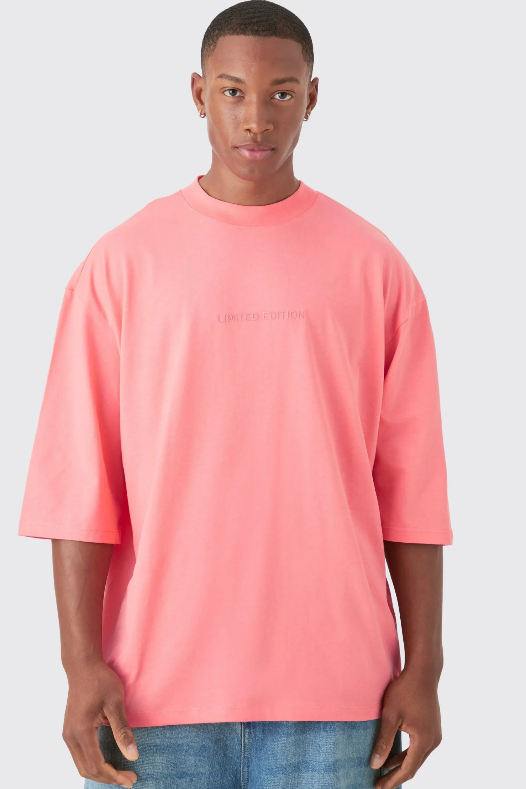 Oversized Extended Neck Embroide T-shirt | UK^boohooMAN Online