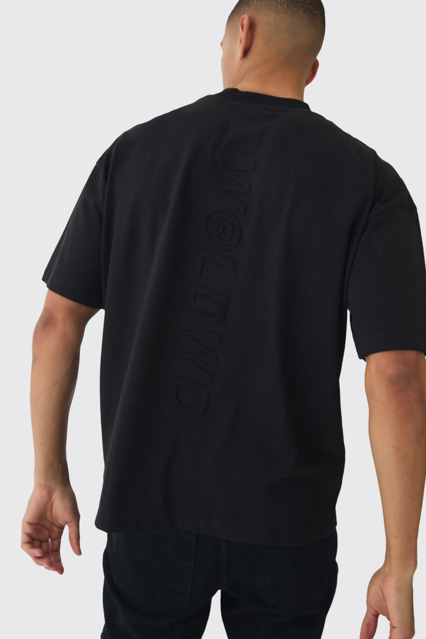 Oversized Extended Neck Embossed Worldwide T-shirt | UK^boohooMAN Hot