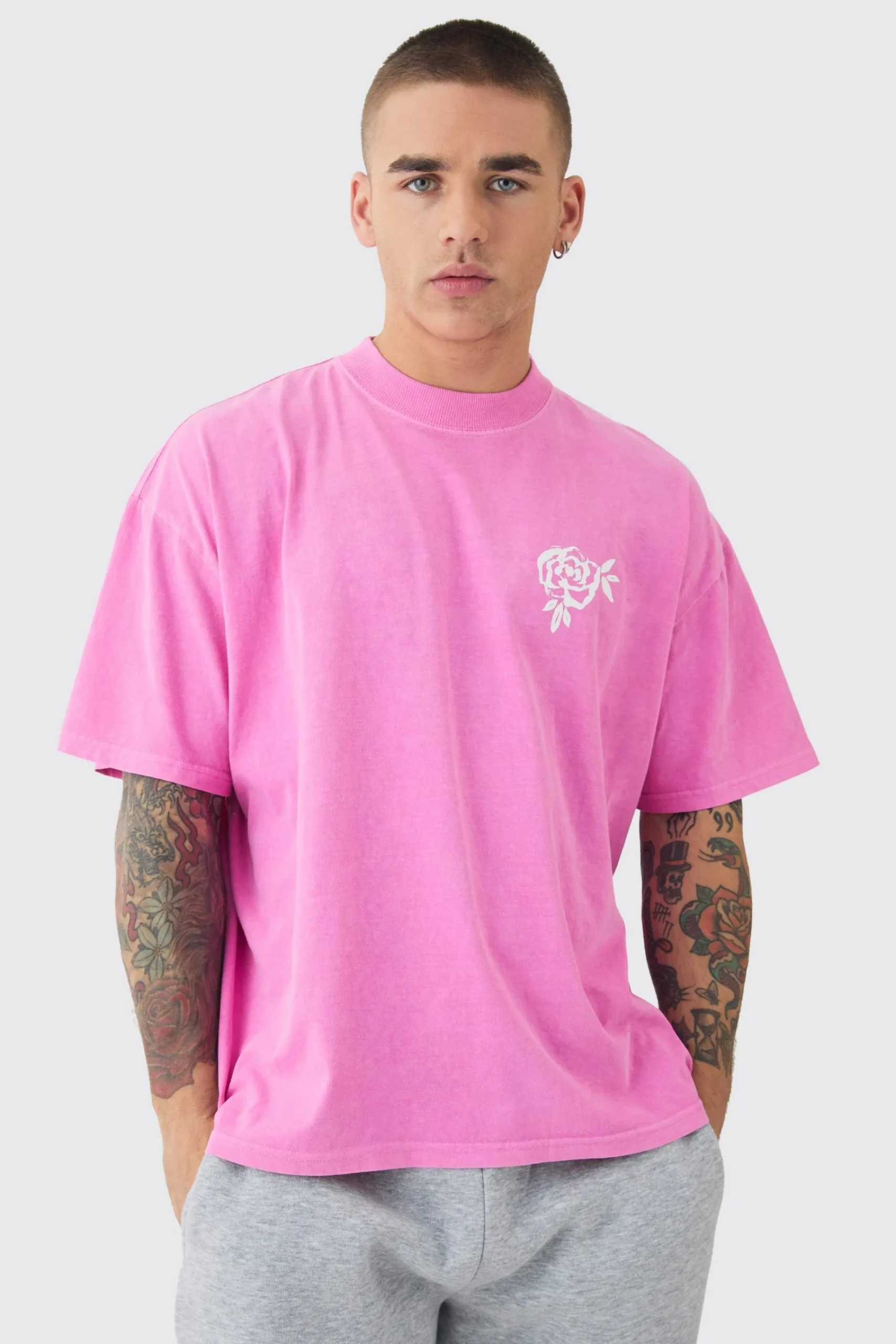 Oversized Extended Neck Floral Print T-shirt | UK^boohooMAN Online