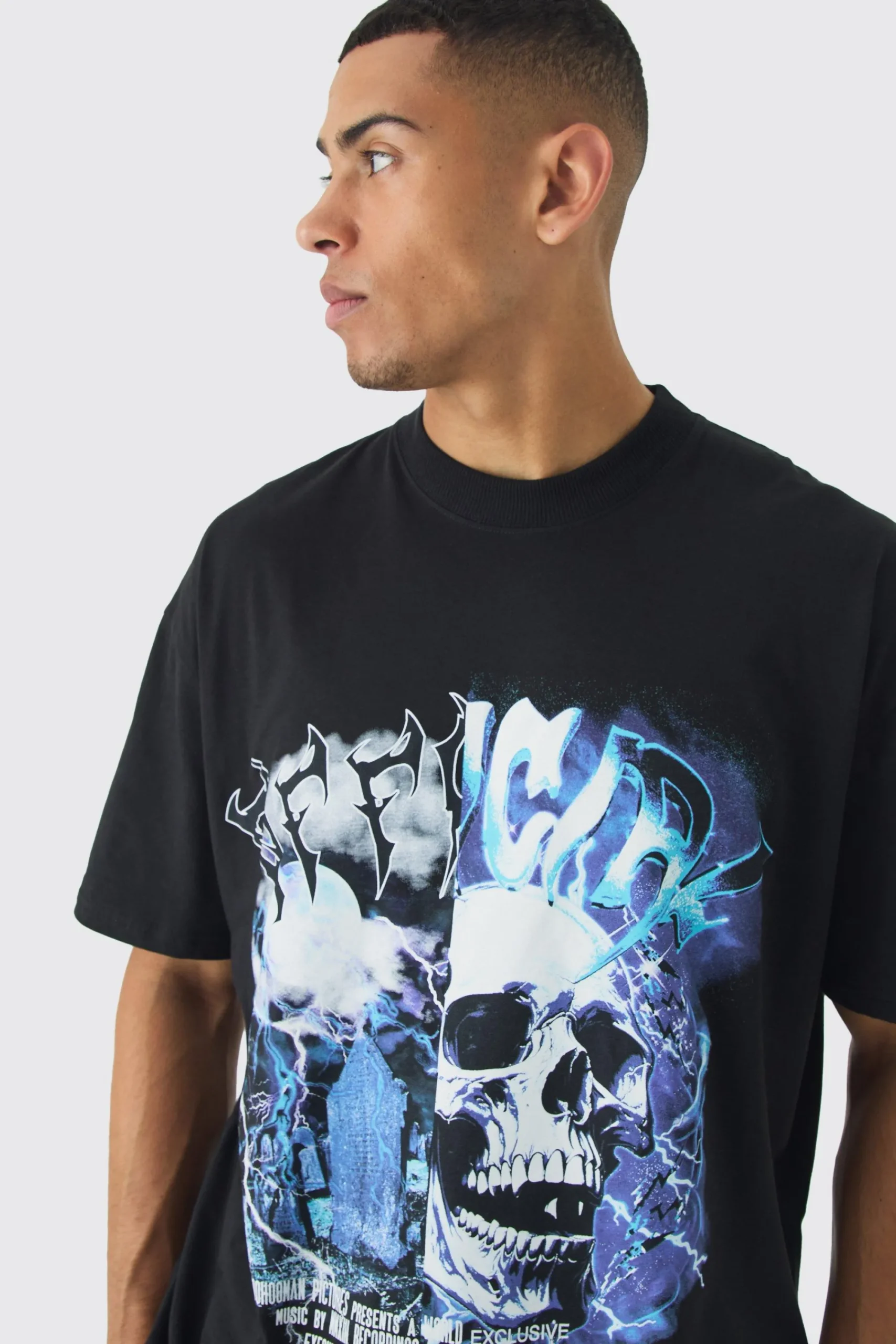 Oversized Extended Neck Gothic Print T-Shirt | UK^boohooMAN Best