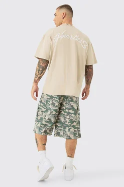 Oversized Extended Neck Heavyweight Slogan T-shirt | UK^boohooMAN Outlet