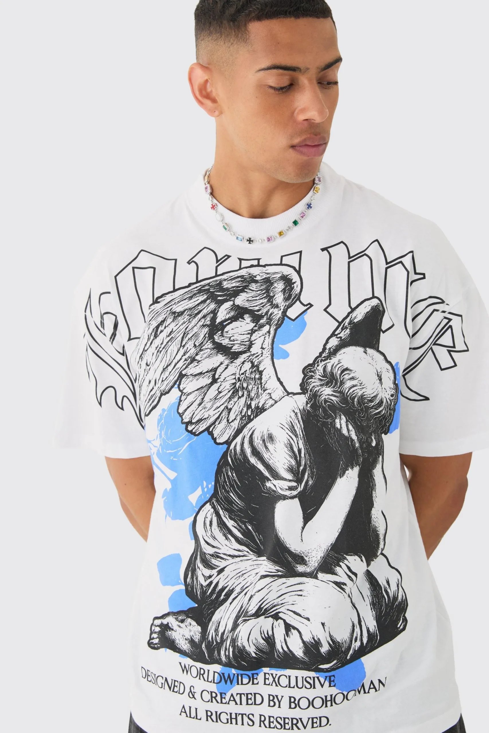 Oversized Extended Neck Homme Large Scale Graphic T-shirt | UK^boohooMAN Outlet