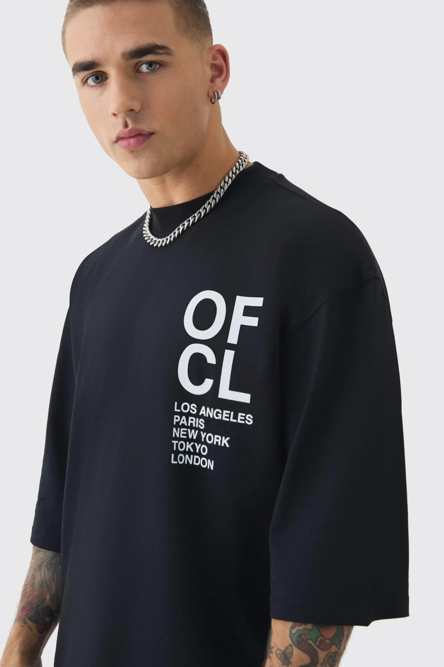 Oversized Extended Neck Half Sleeve Creative Dept T-shirt | UK^boohooMAN Online