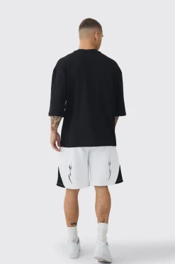 Oversized Extended Neck Interlock Worldwide T-shirt | UK^boohooMAN Best