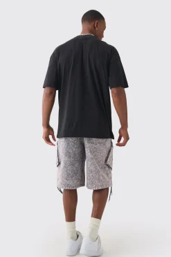 Oversized Extended Neck Over The Seams Heartless T-shirt | UK^boohooMAN Outlet