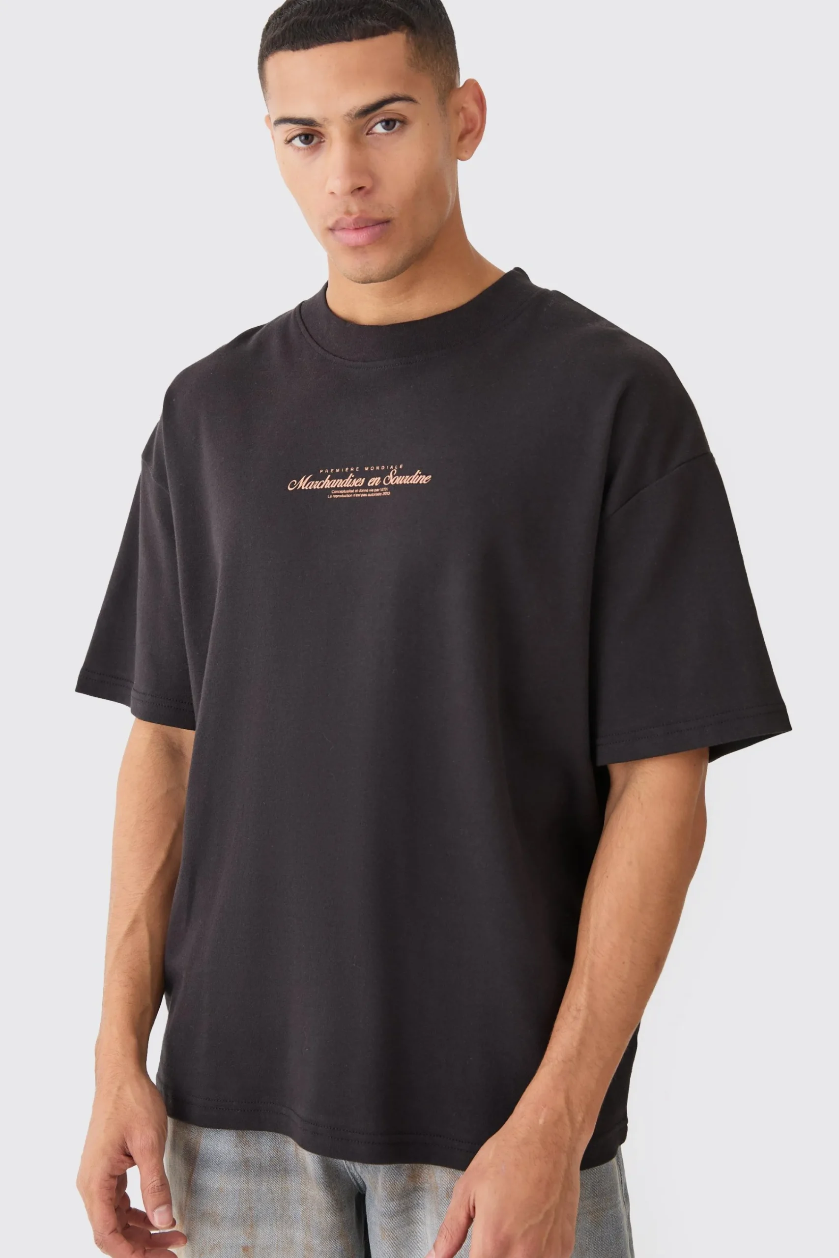 Oversized Extended Neck Printed T-shirt | UK^boohooMAN Online