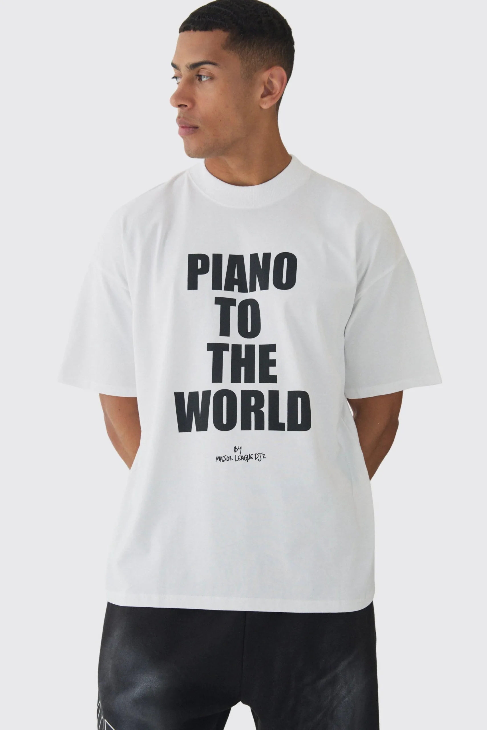 Oversized Extended Neck Piano To The World T-Shirt | UK^boohooMAN Best