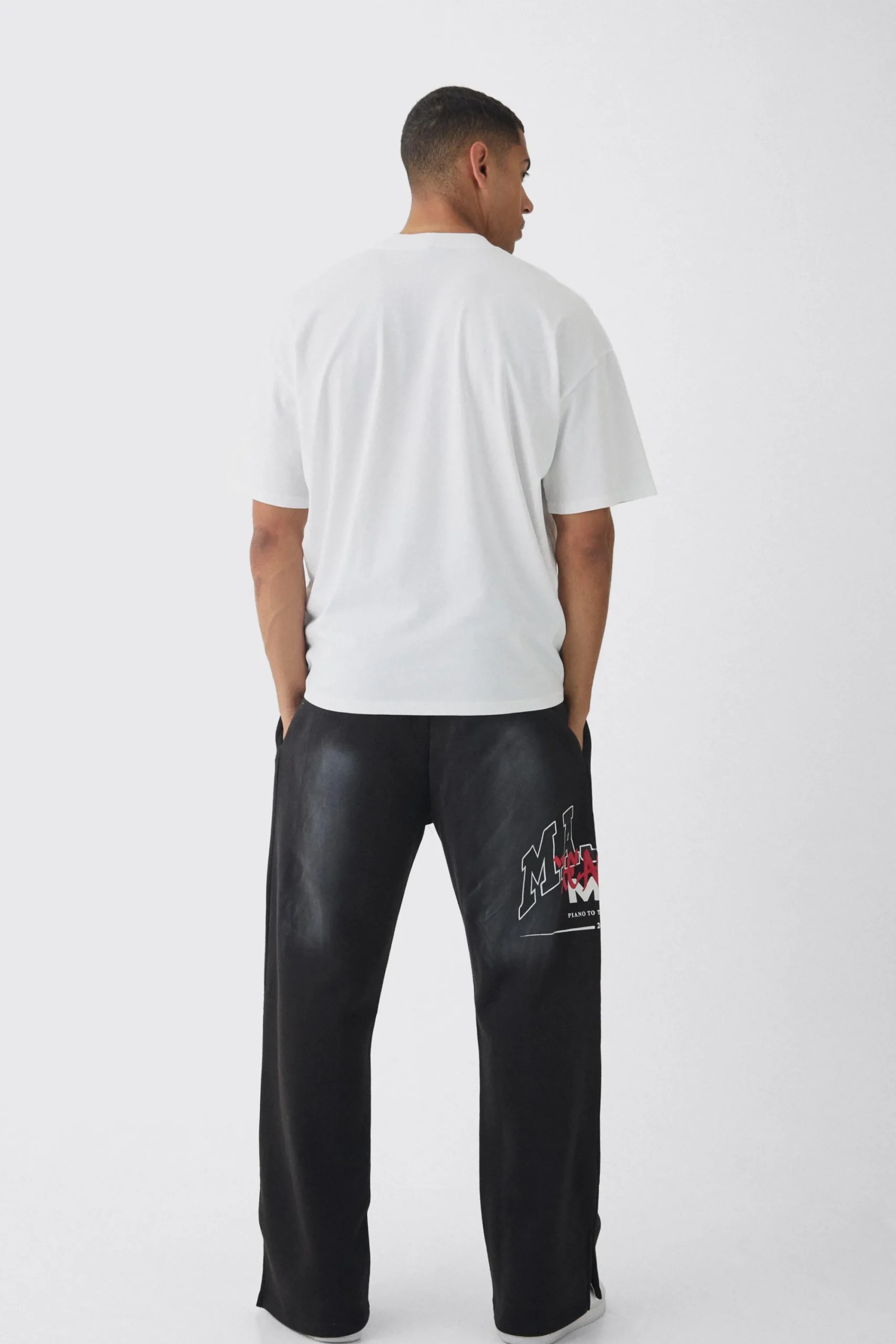 Oversized Extended Neck Piano To The World T-Shirt | UK^boohooMAN Best