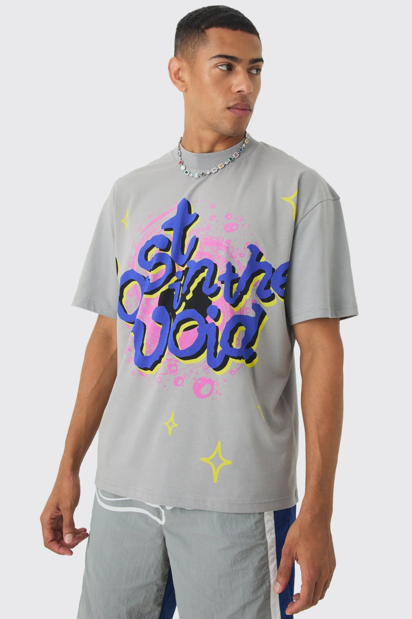 Oversized Extended Neck Space Graphic T-shirt | UK^boohooMAN Online