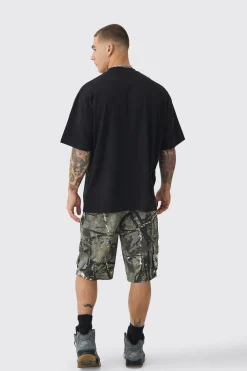 Oversized Extended Neck Star Applique Graphic T-shirt | UK^boohooMAN Outlet