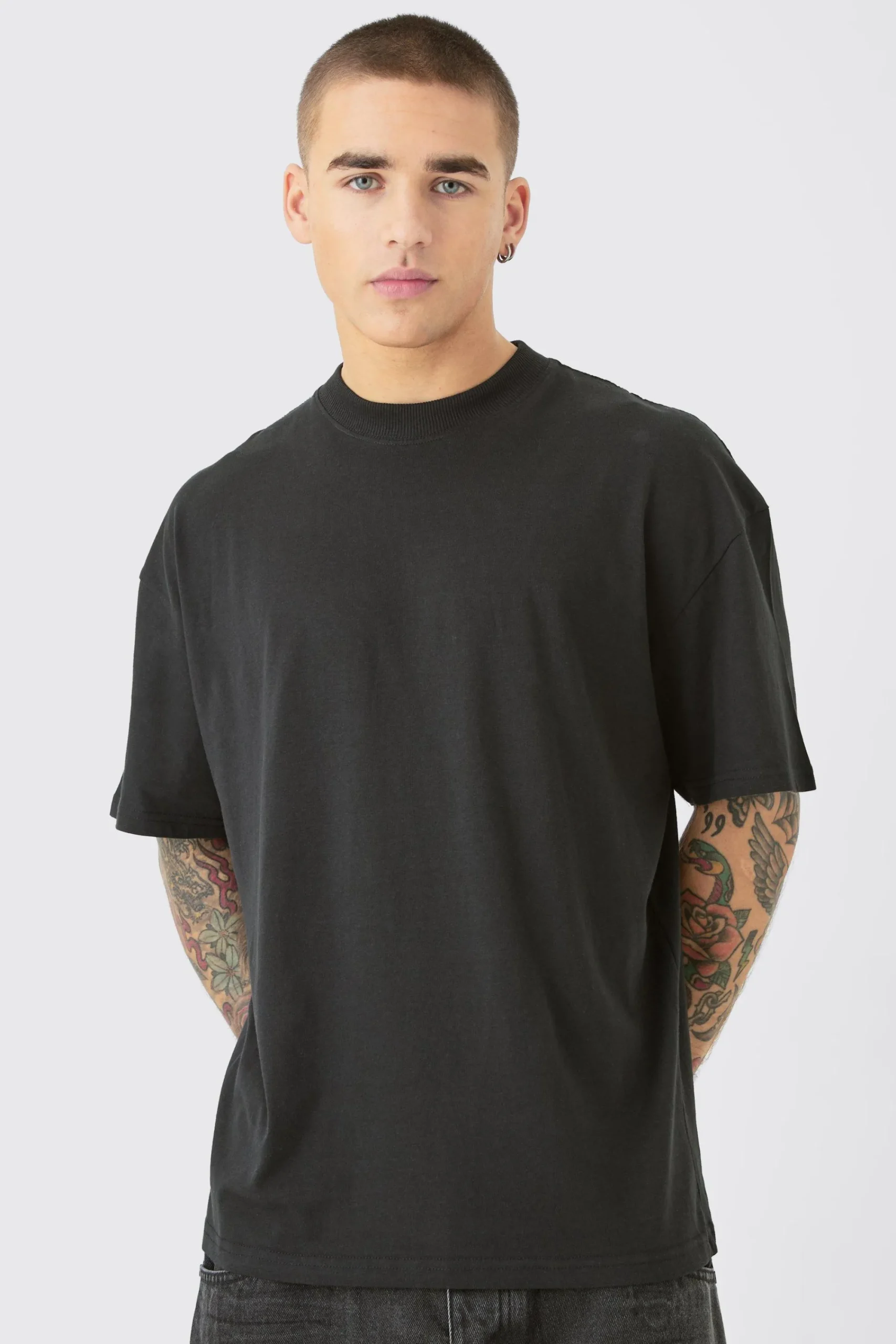 Oversized Extended Neck Web Heart Back Print T-shirt | UK^boohooMAN