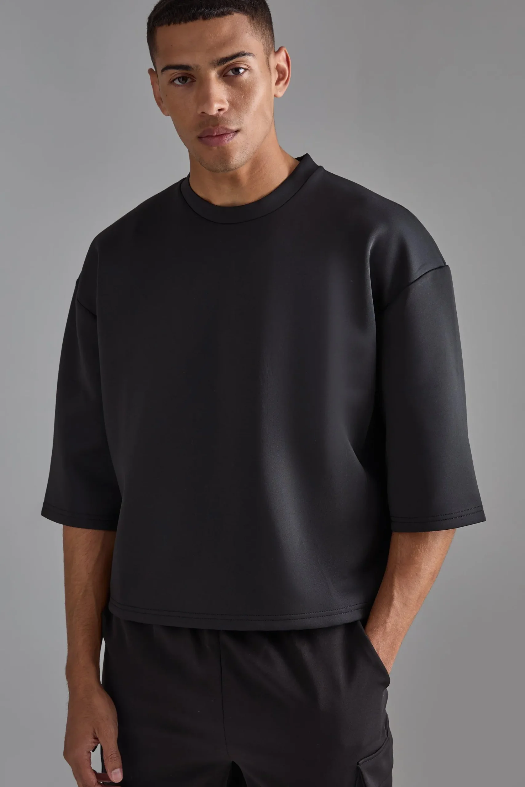 Oversized Extra Boxy Half Sleeve Scuba T-shirt | UK^boohooMAN Online