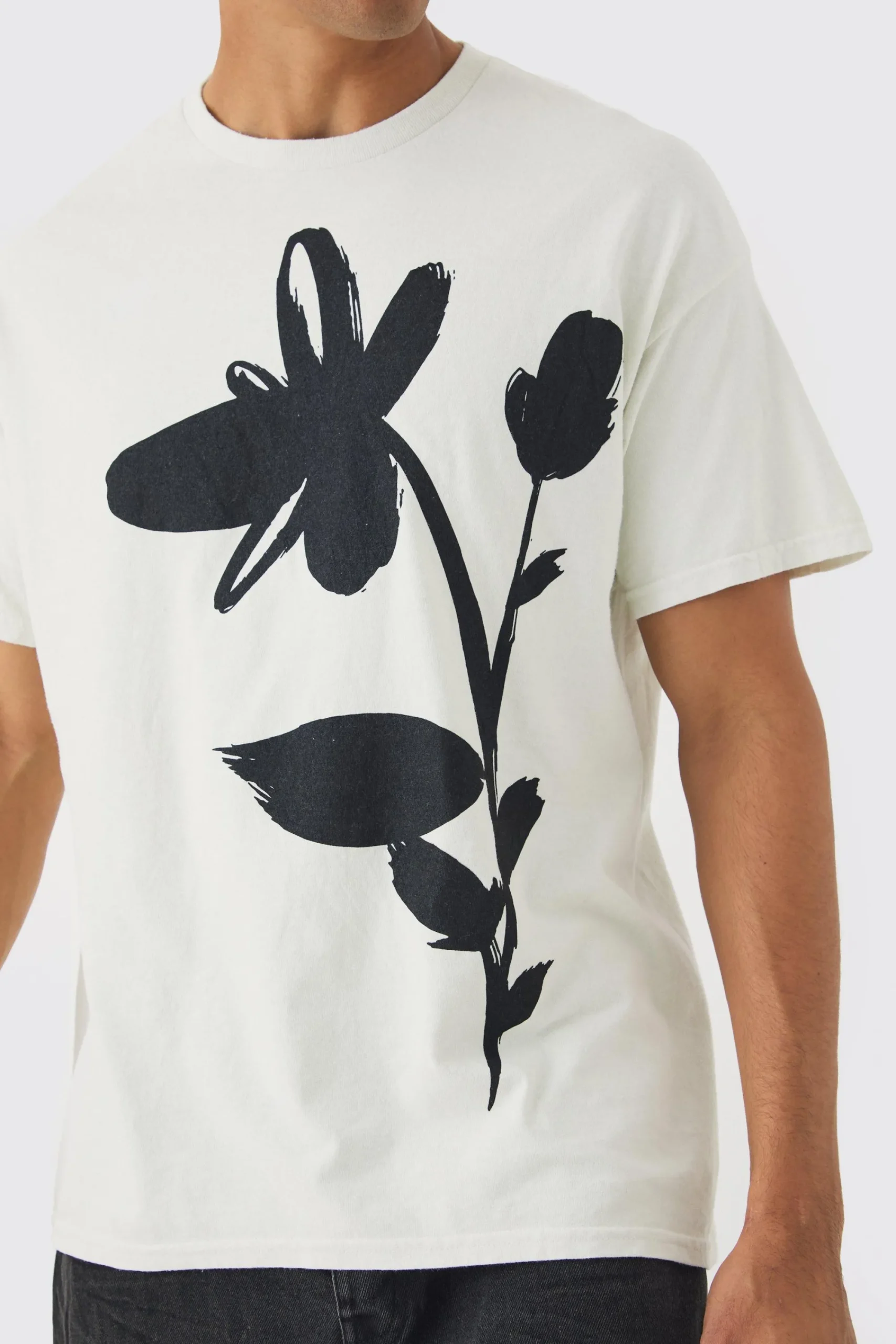 Oversized Floral Drawing Print Wash T-shirt | UK^boohooMAN Discount