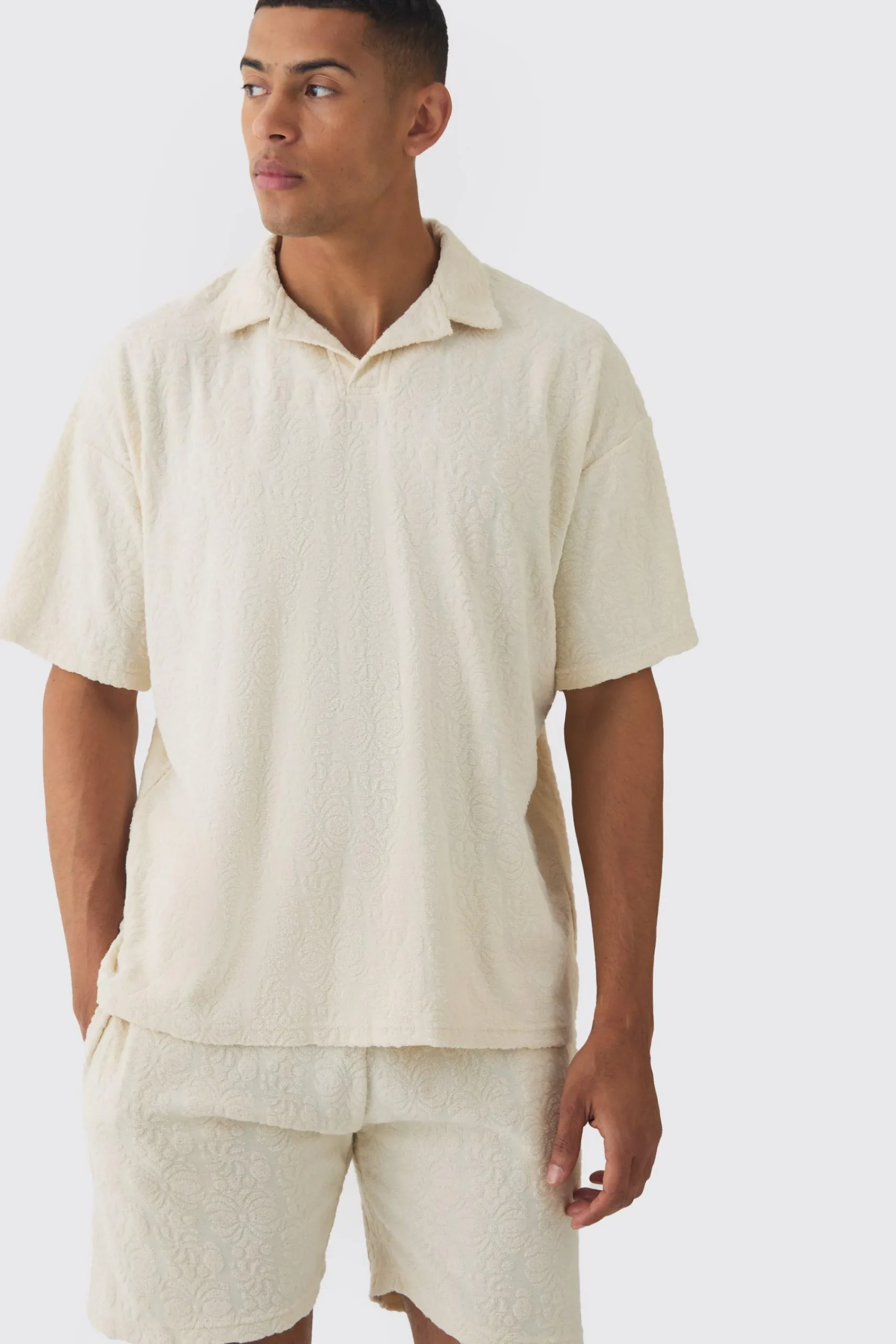 boohooMAN Oversized Floral Embossed Revere Polo & Short Set | UK| Sets & Co-Ords|Tracksuits