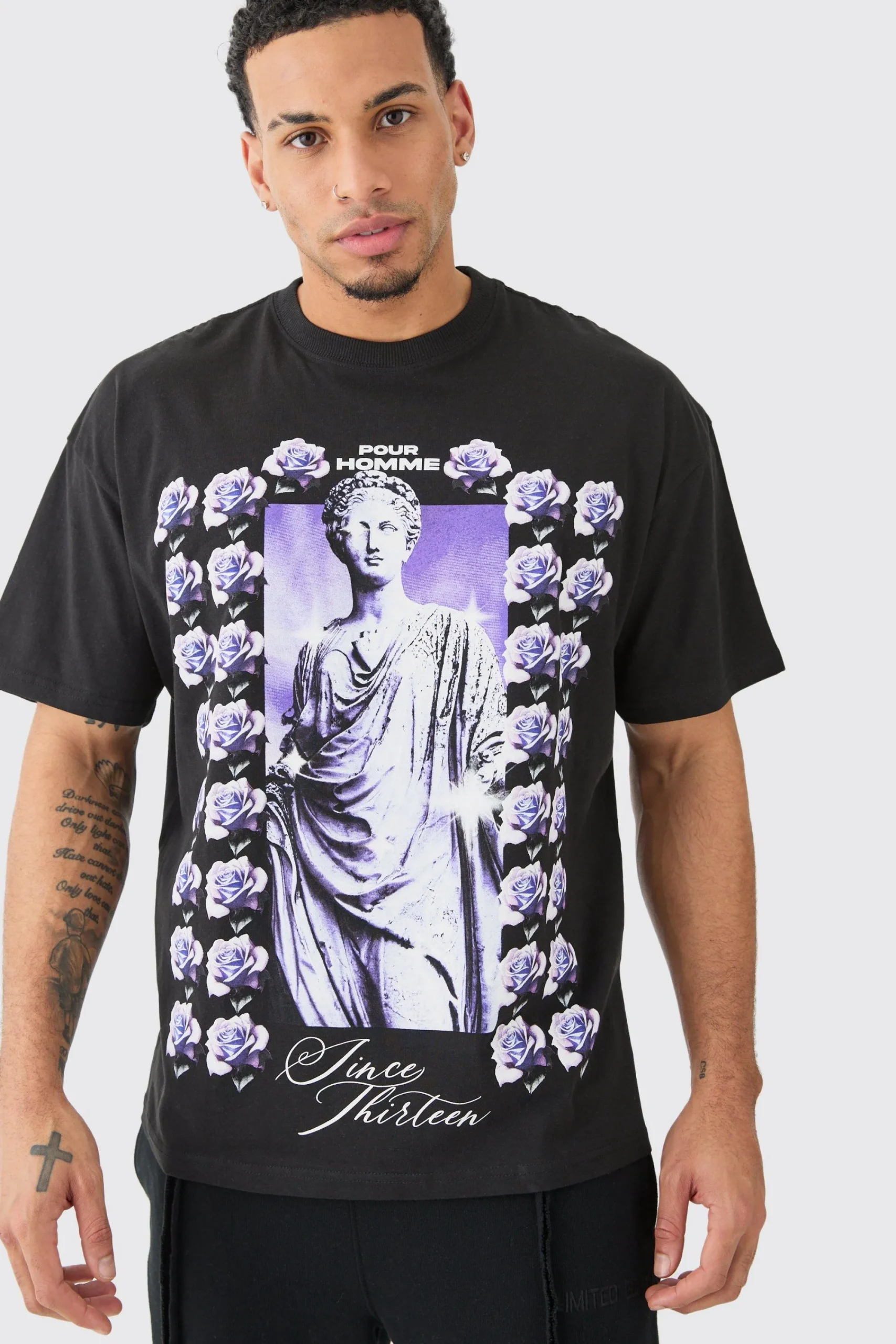 Oversized Floral Statue Graphic T-shirt | UK^boohooMAN Online