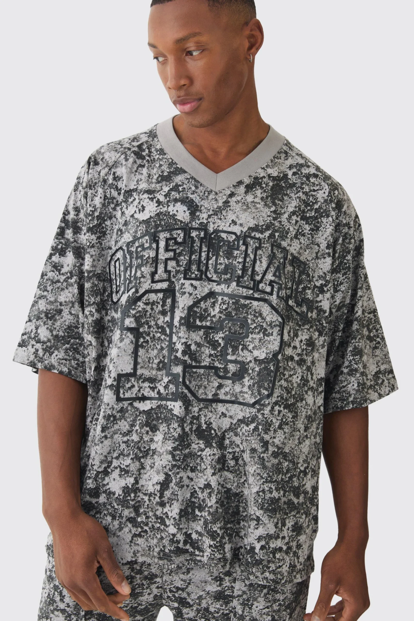 Oversized Football Official Abstract Printed T-shirt | UK^boohooMAN Online