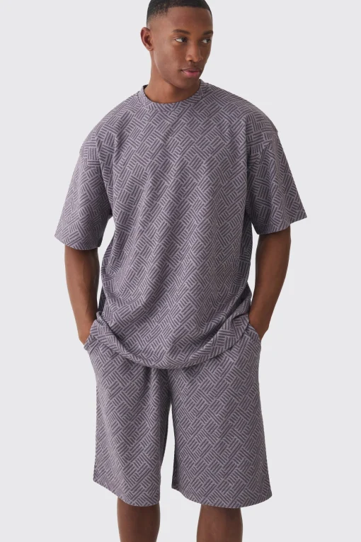 boohooMAN Oversized Geo Jacquard T-shirt & Short Set | UK| Sets & Co-Ords|Tracksuits