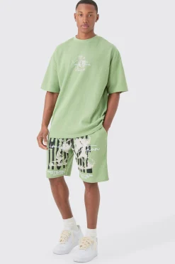 boohooMAN Oversized Gothic Waffle Large Printed T-shirt & Shorts Set | UK| Sets & Co-Ords|Tracksuits