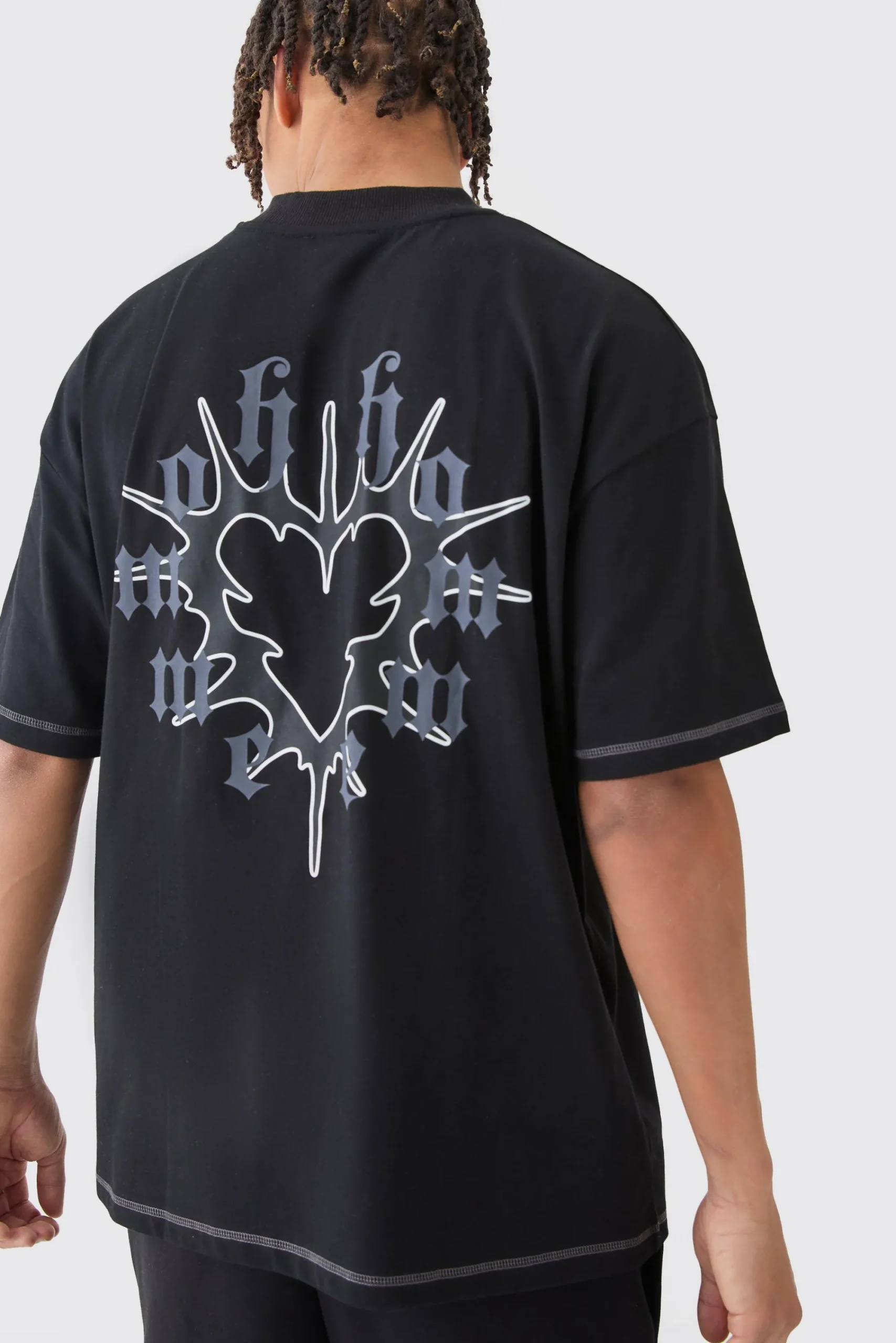 boohooMAN Oversized Graphic Heart Contrast Stitch T-shirt & Short Set | UK| Sets & Co-Ords|Tracksuits